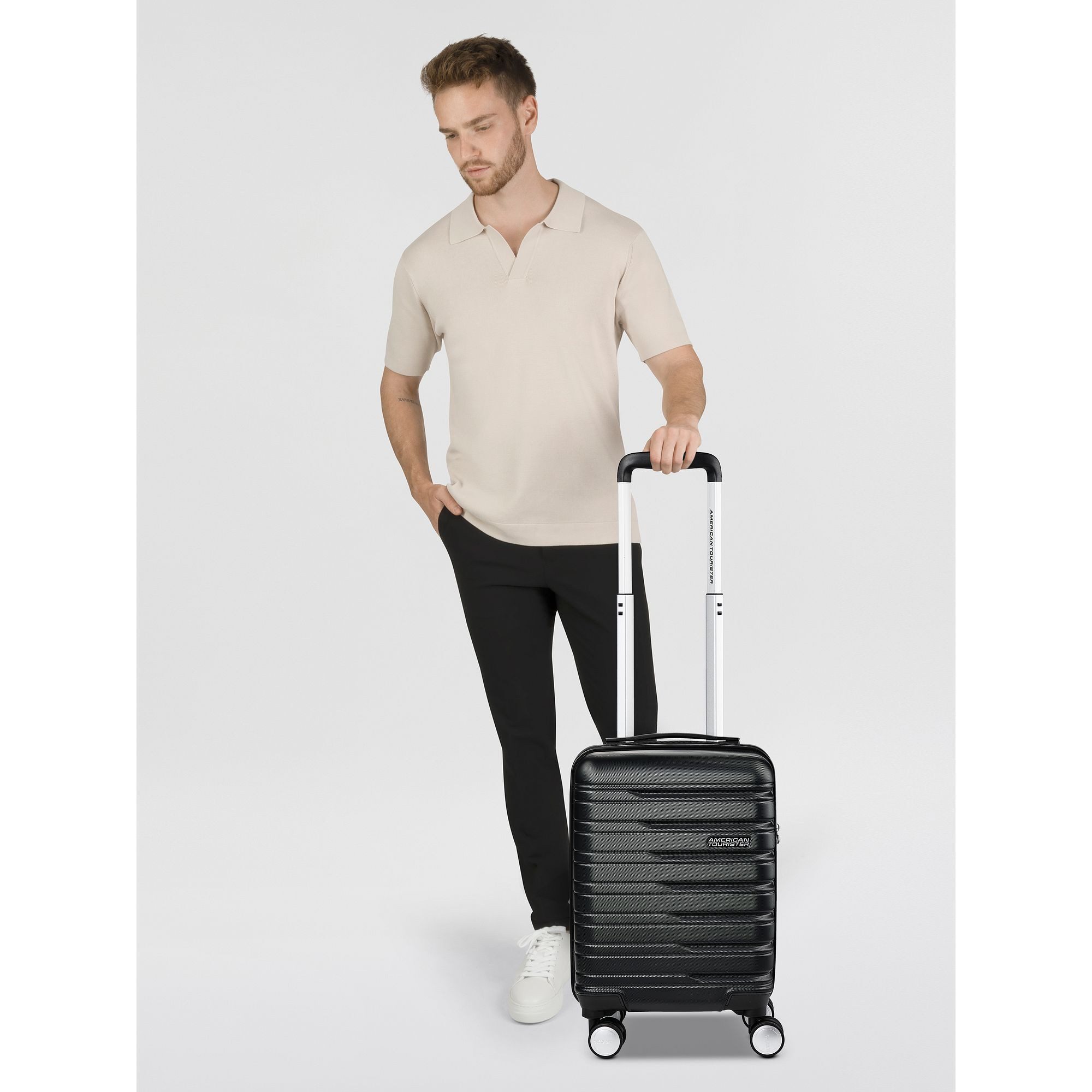 American Tourister® Handgepäck-Trolley Flashline, 4 Rollen, ABS