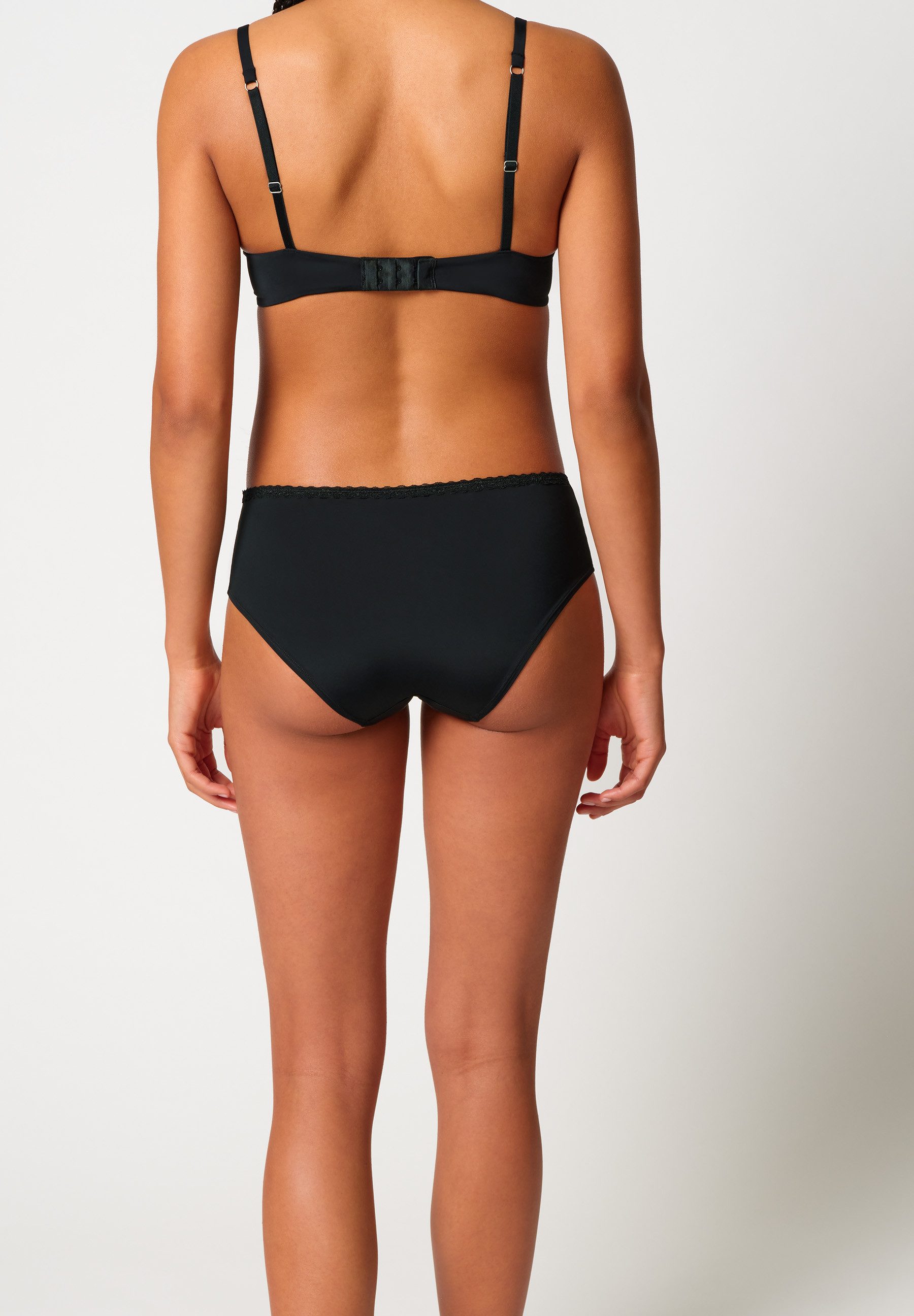 Skiny Panty Elementalace bequem, elastisch, schön, weich, hüftig geschnitten