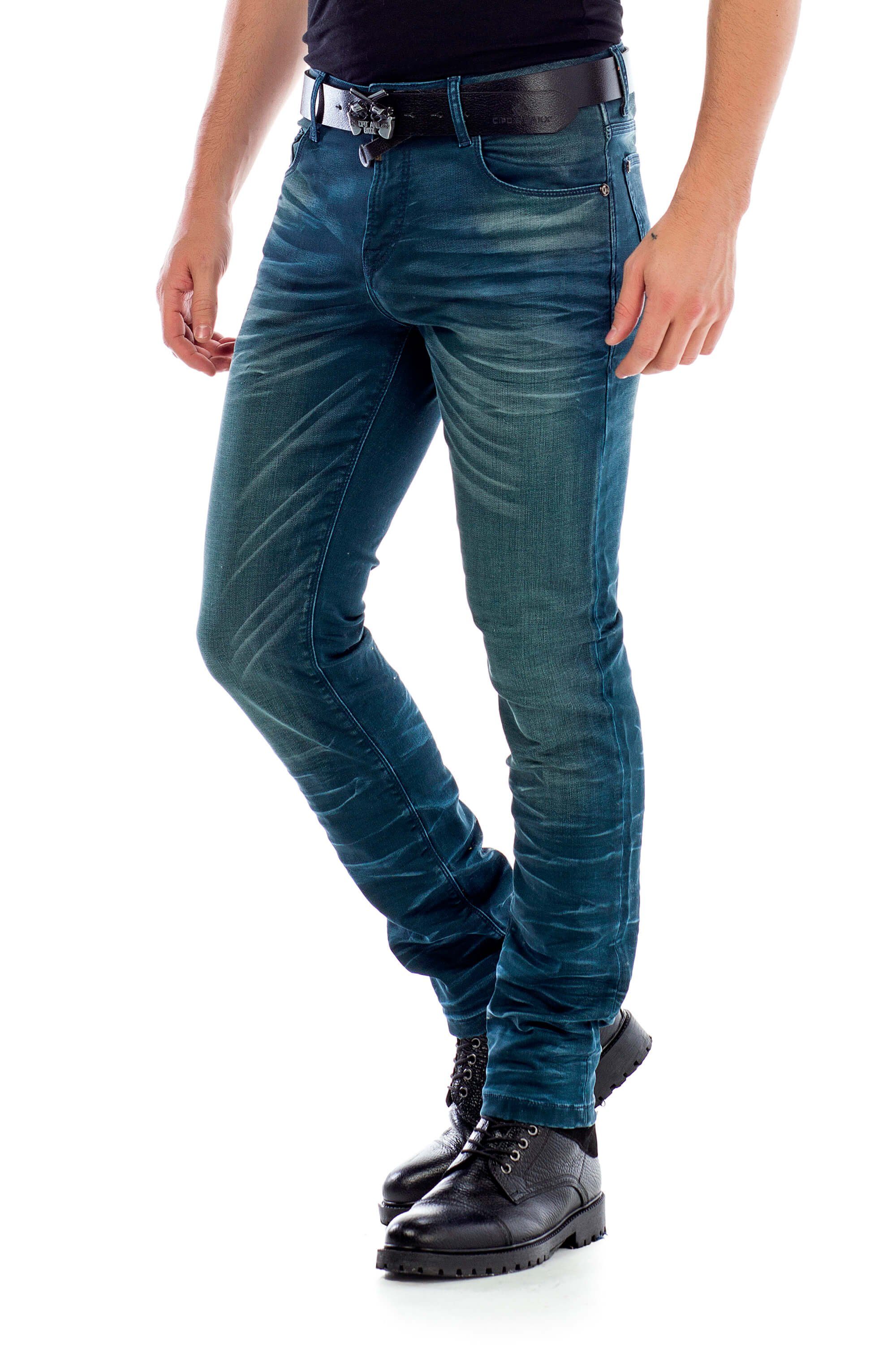 Cipo & Baxx Slim-fit-Jeans im 5-Pocket Style in Straight Fit grün