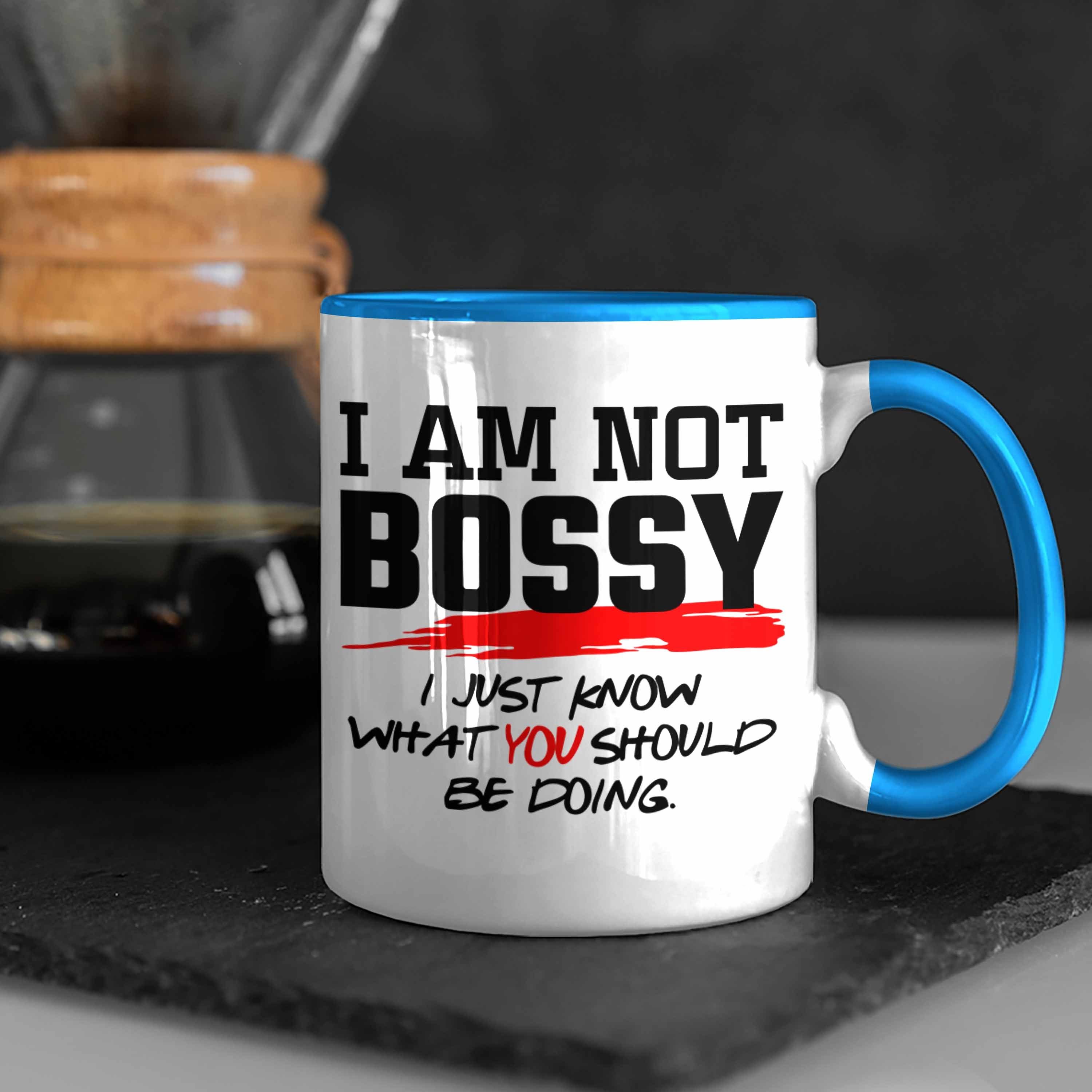 Trendation Tasse Lustiges Geschenk für mit Blau Bossy Not Tasse Im Chef: Chefin Spruch