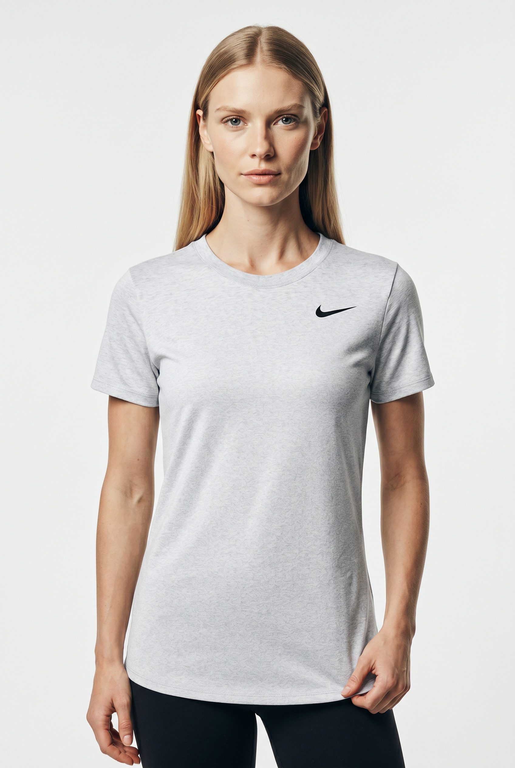 Nike T-Shirt W NK DF RLGD SS TEE sportlicher Stil, Kurzarm, für Fitness, Fußball, Yoga und Laufen
