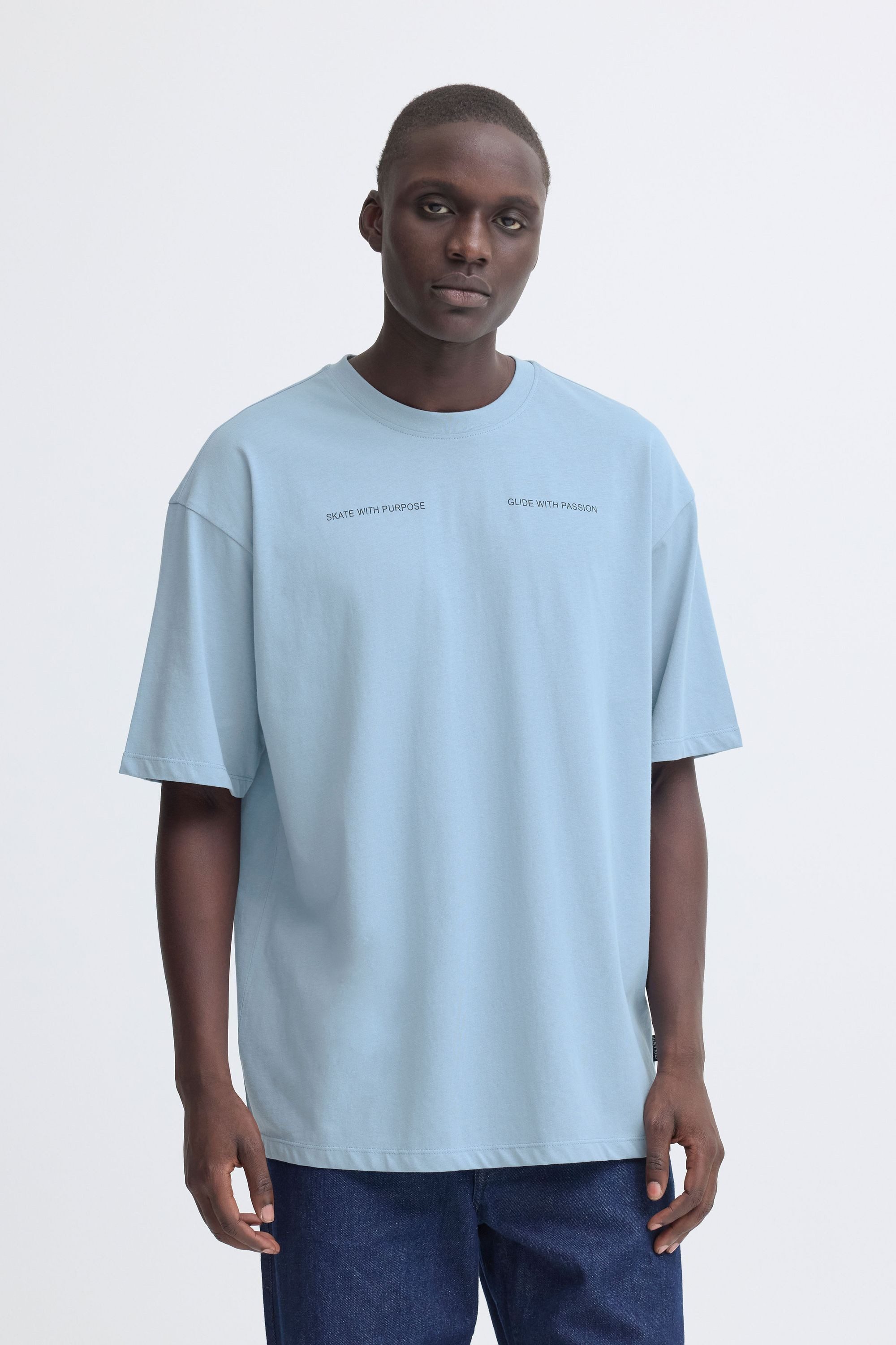 Blend Rundhalsshirt BHKeaton T-Shirt mit Backprint Skate