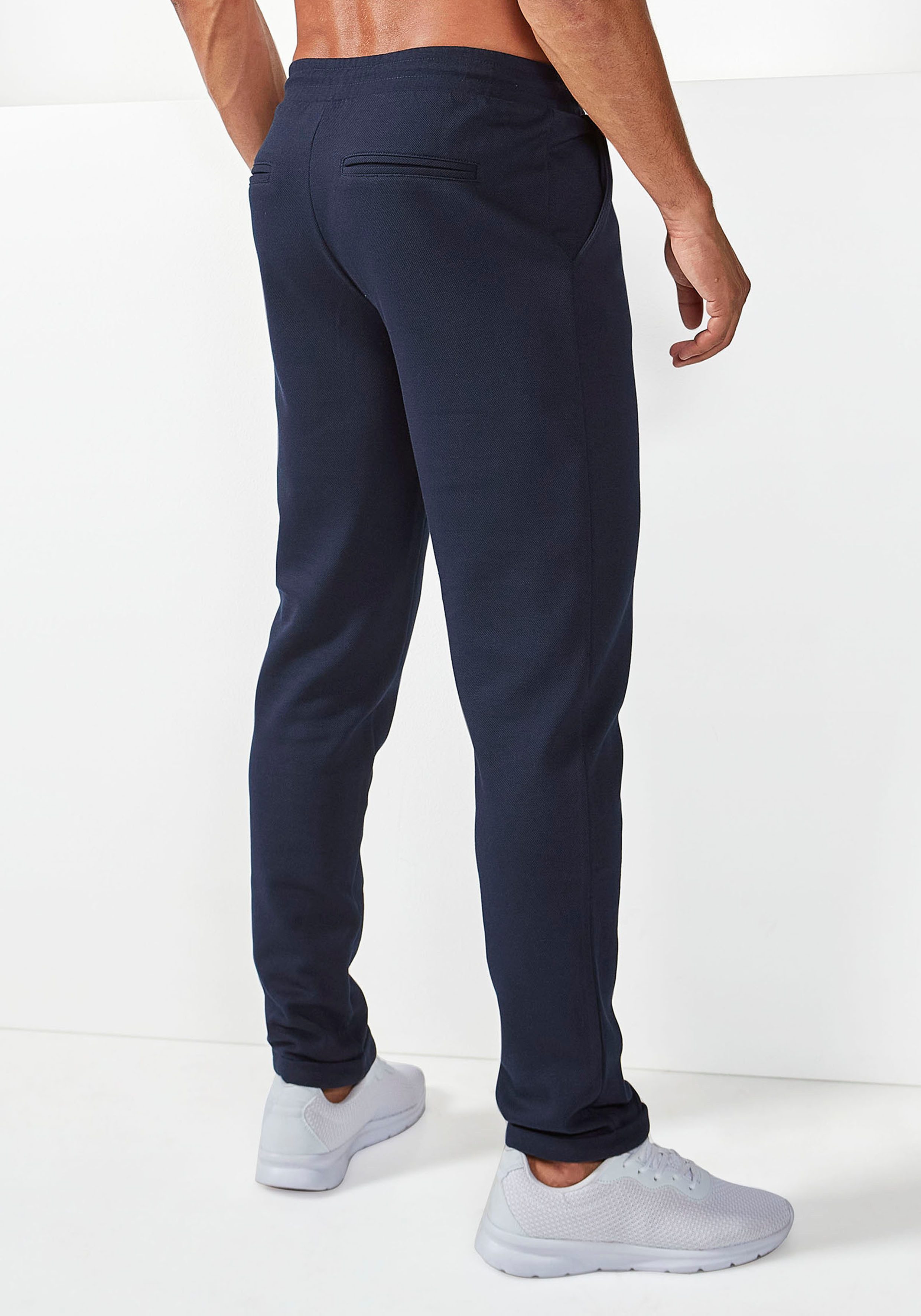 Bruno Banani Sweathose Jogginghose aus schöner Strukturware – Bild 3 von 5