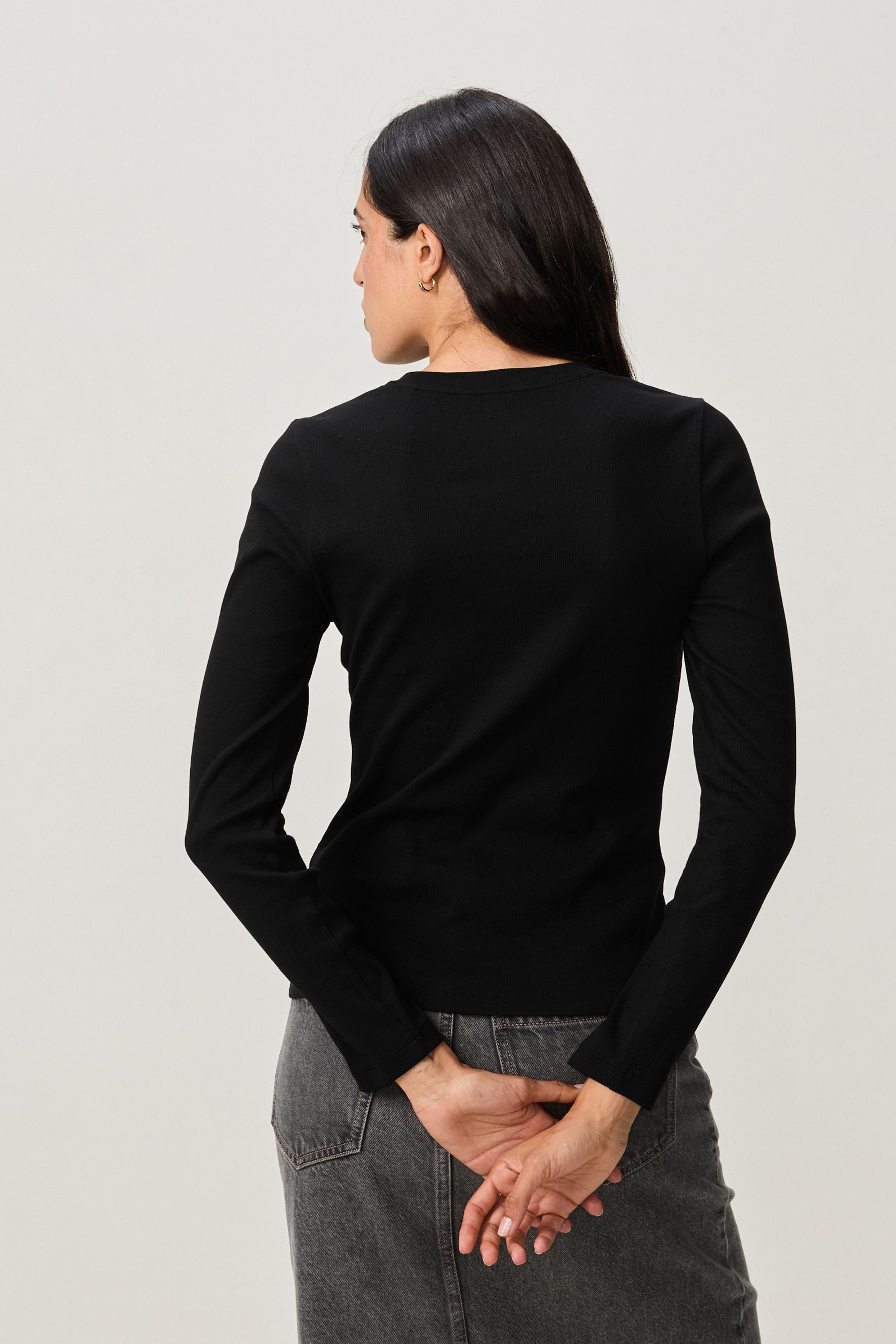 Next Langarmshirt Langärmeliges, geripptes Rundhals-Oberteil (1-tlg) günstig online kaufen