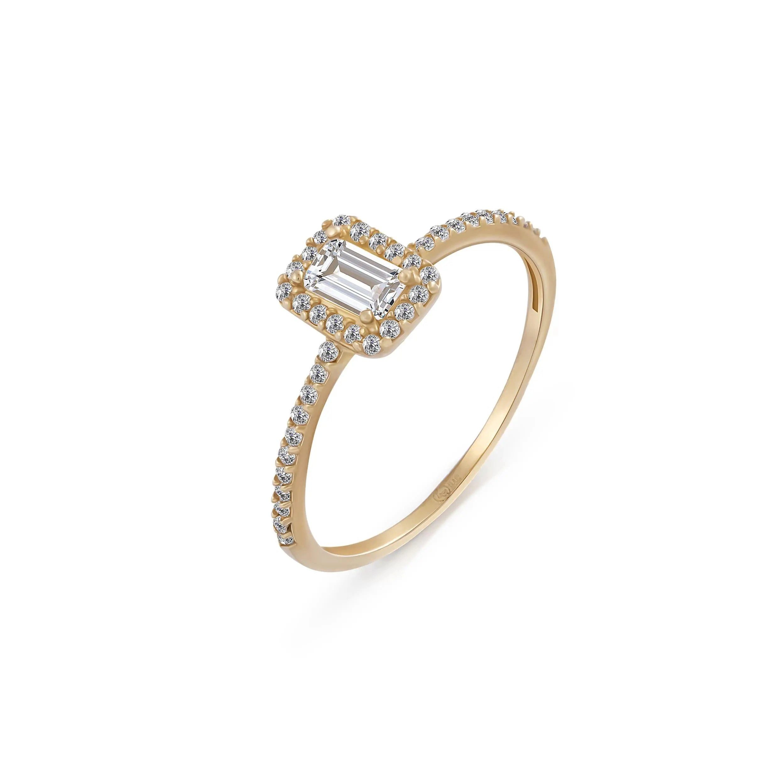 Suzan Gold Goldring 375er Gold Ring Damen – Zirkonia Solitär, zeitloser Schmuck, Gelbgold 375, Zirkonia-Steine, Gewicht: 1,2 Gramm