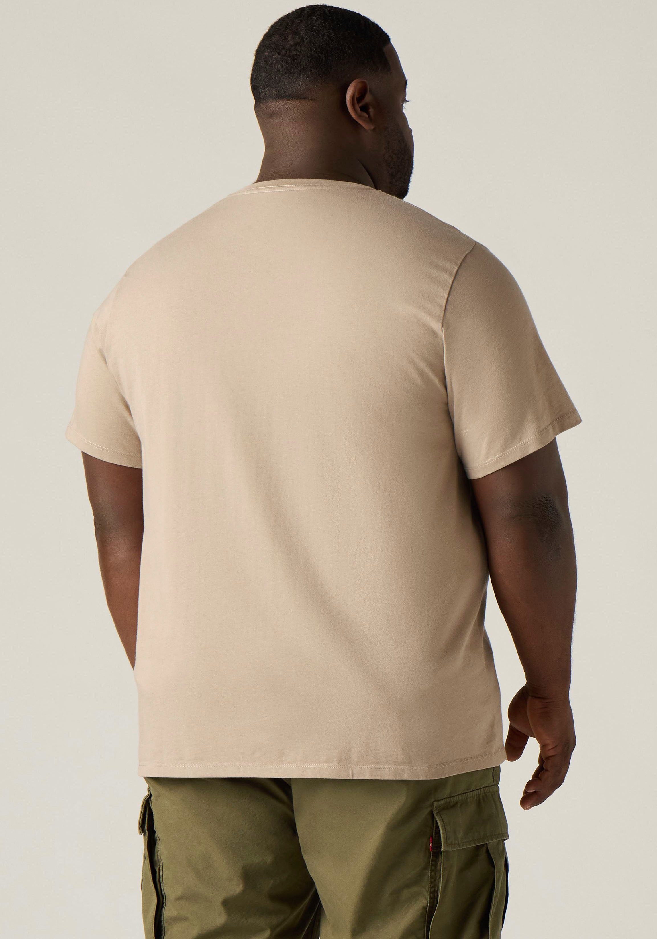 Levi's® Plus T-Shirt LE BIG ORIGINAL HM TEE mit Logo Stickerei – Bild 3 von 5