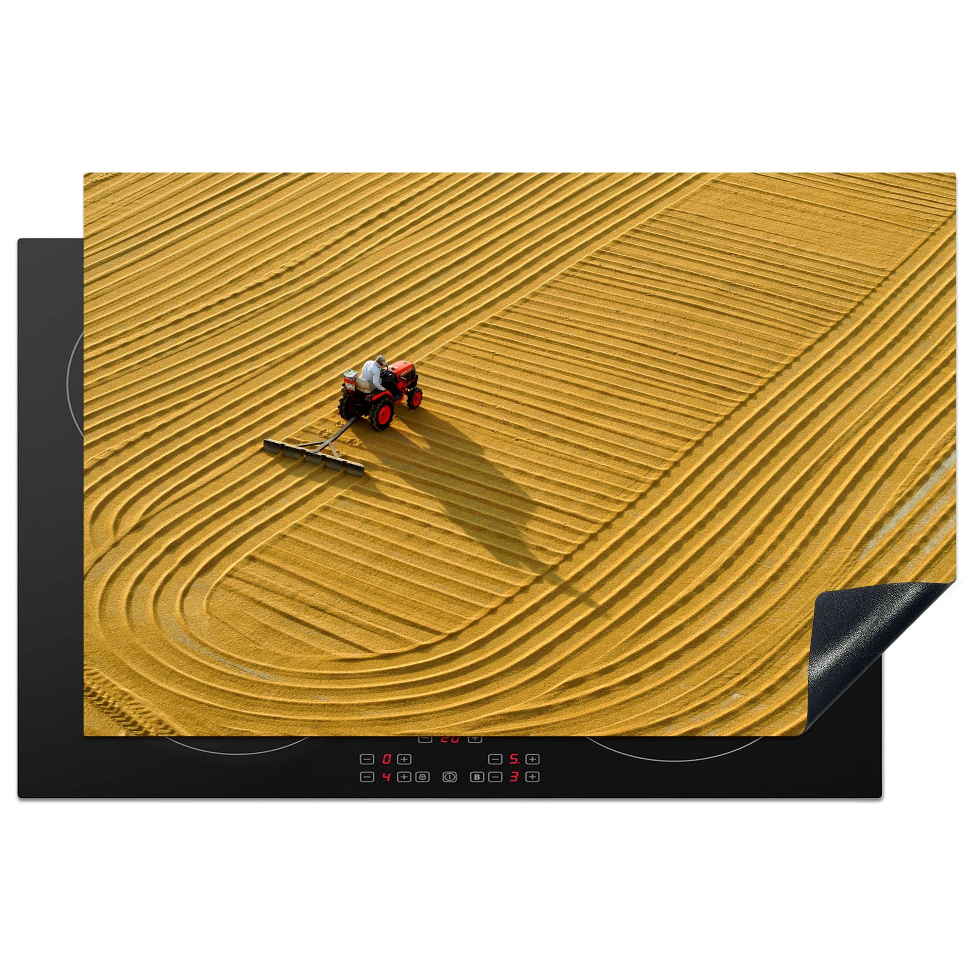 MuchoWow Herdblende-/Abdeckplatte Traktor - Sand - Leinen, Vinyl, (1 tlg), 81x52 cm, Induktionskochfeld Schutz für die küche, Ceranfeldabdeckung