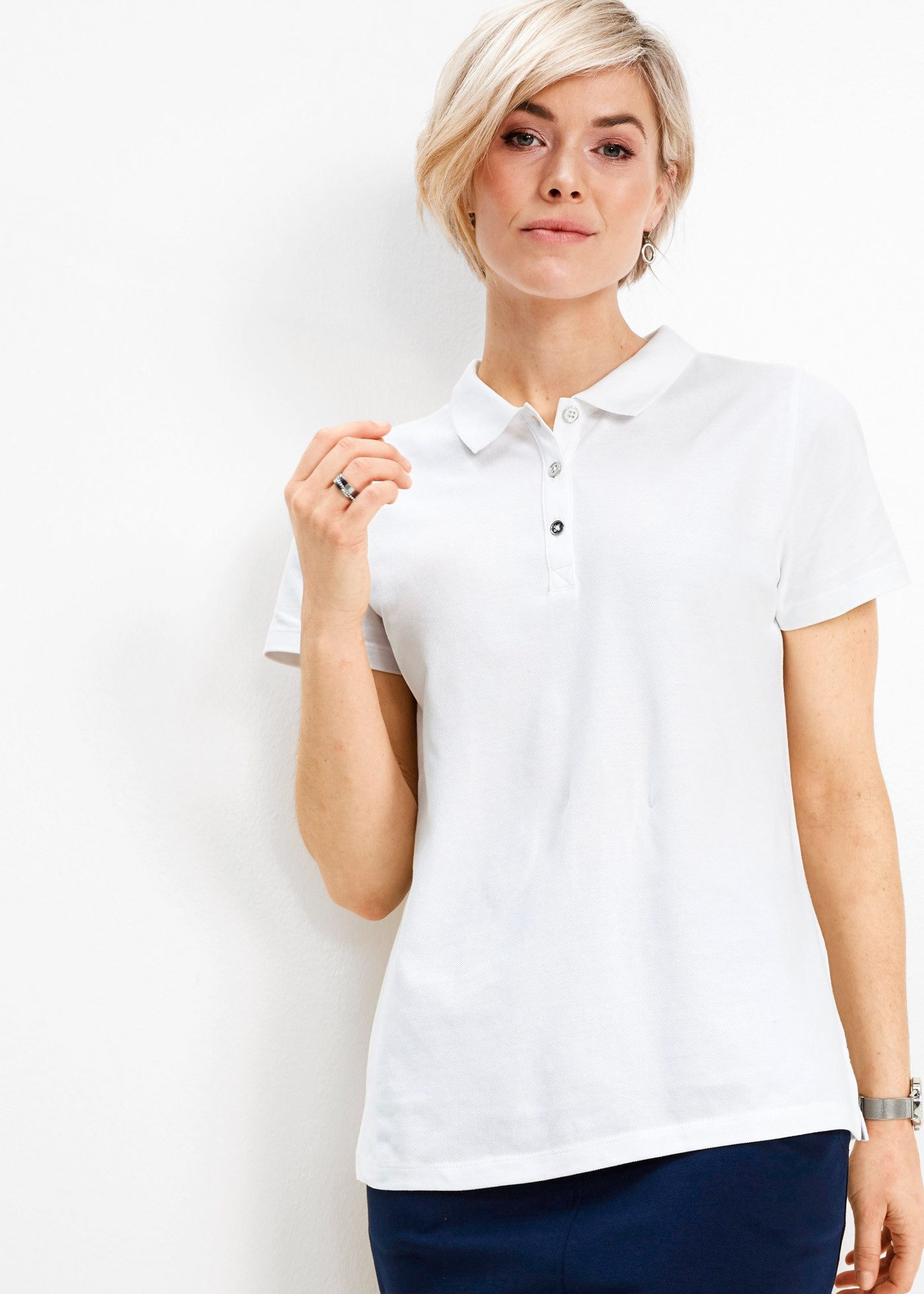 bonprix Poloshirt figurumspielende Passform, Kurzarm-Design, Polokragen