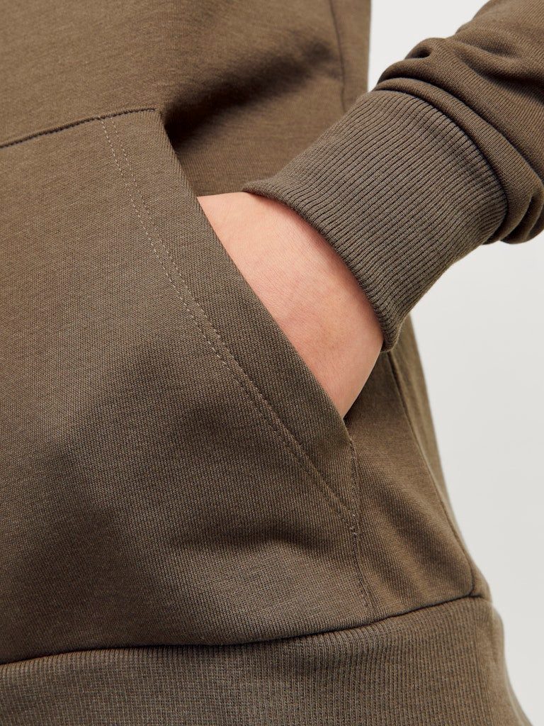 Jack & Jones Junior Kapuzensweatshirt JJKAM VARSITY BRANDING SWEAT HOOD JNR (1-tlg., Hoodie) mit Kängurutasche