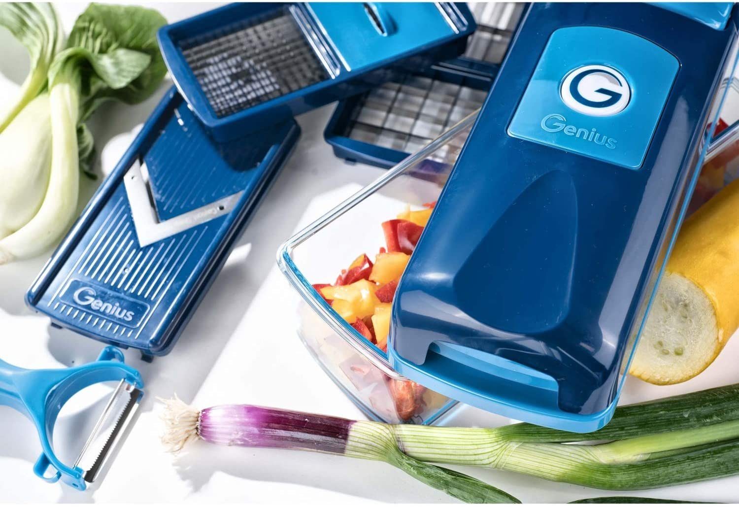 Genius Gemüseschneider Nicer Dicer Smart 14tlg. Gemüsehobel Würfelschneider, 3 Auffangbehälter mit 800 ml Fassungsvolumen Madoline Salatschneider – Bild 4 von 5
