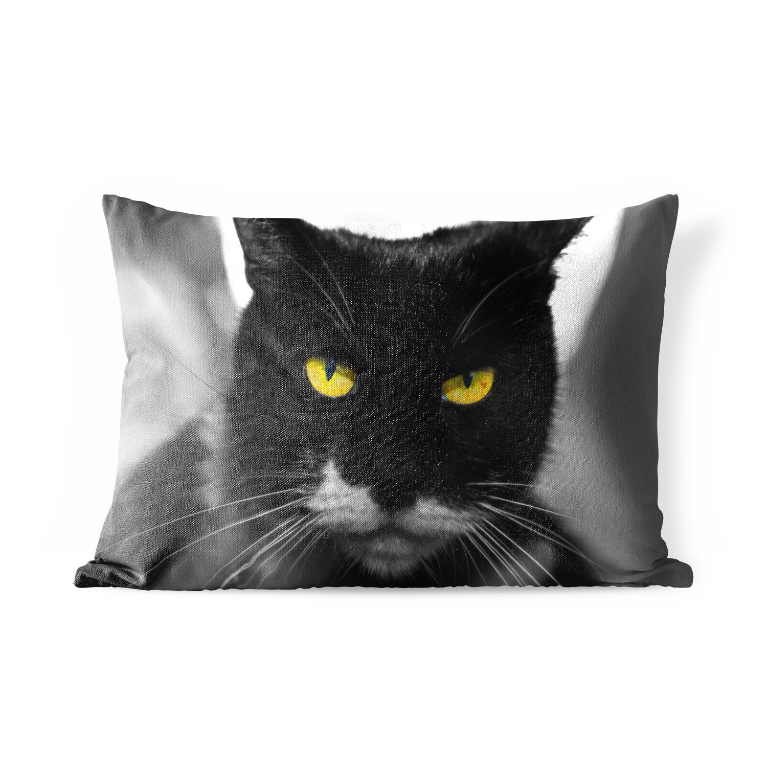 MuchoWow Dekokissen Schwarz-Weiß-Foto des Kopfes einer schwarzen Katze mit gelben Augen, Outdoor-Dekorationskissen, Polyester, Dekokissenbezug, Kissenhülle