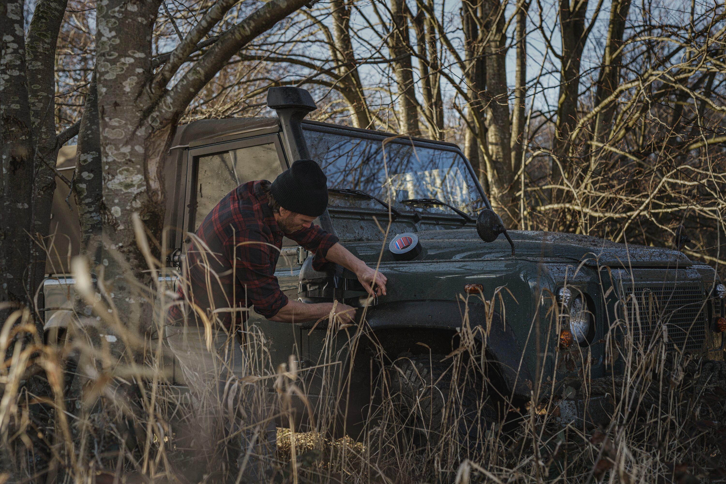 tesa Klebeband ULTRA POWER EXTREME Reparaturband (Packung, 1-St) selbstverschweißendes Isolierband - besonders robust - schwarz