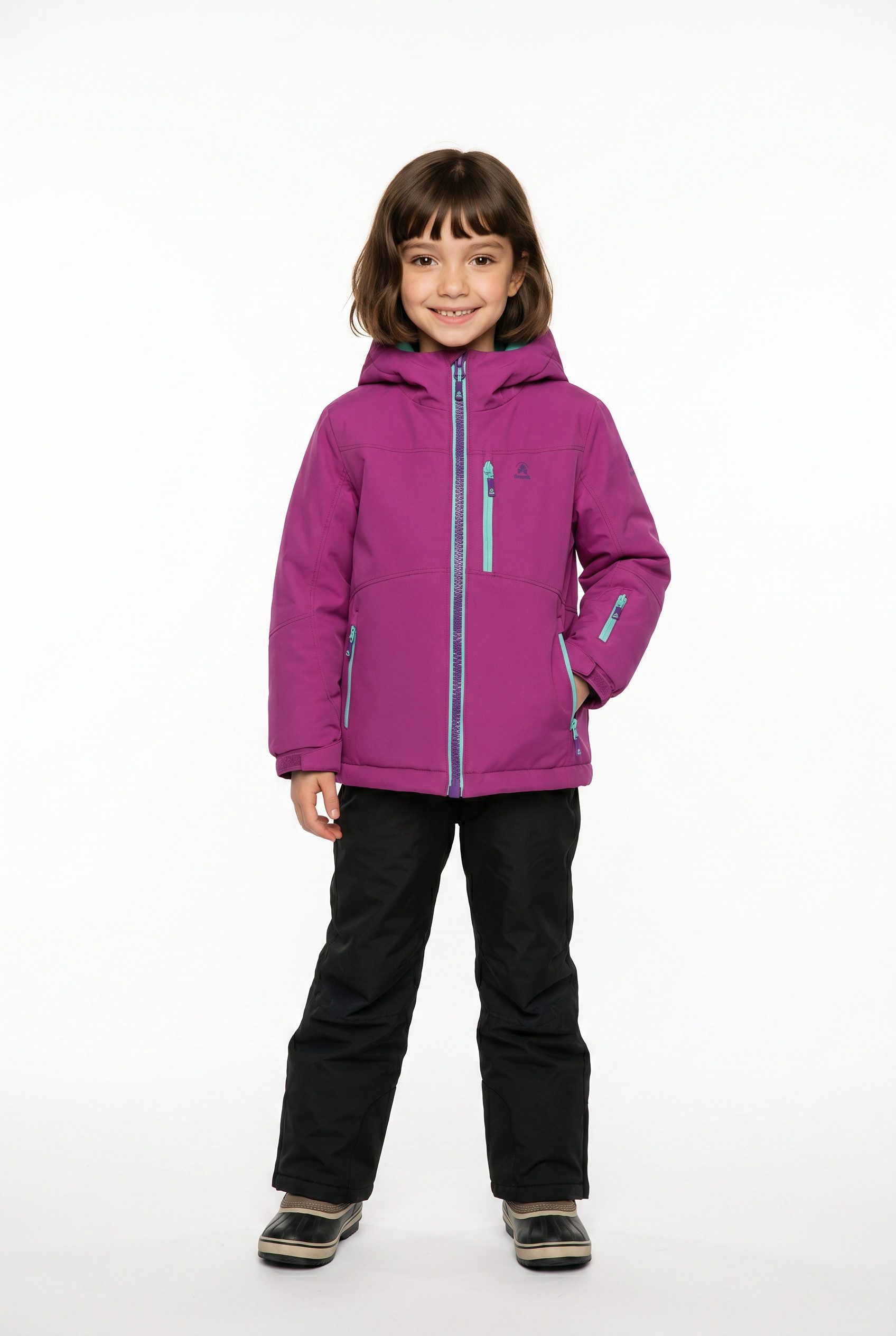 Kamik Winterjacke mit Fleece-Fütterung an der Kapuze, hochschließender Kragen
