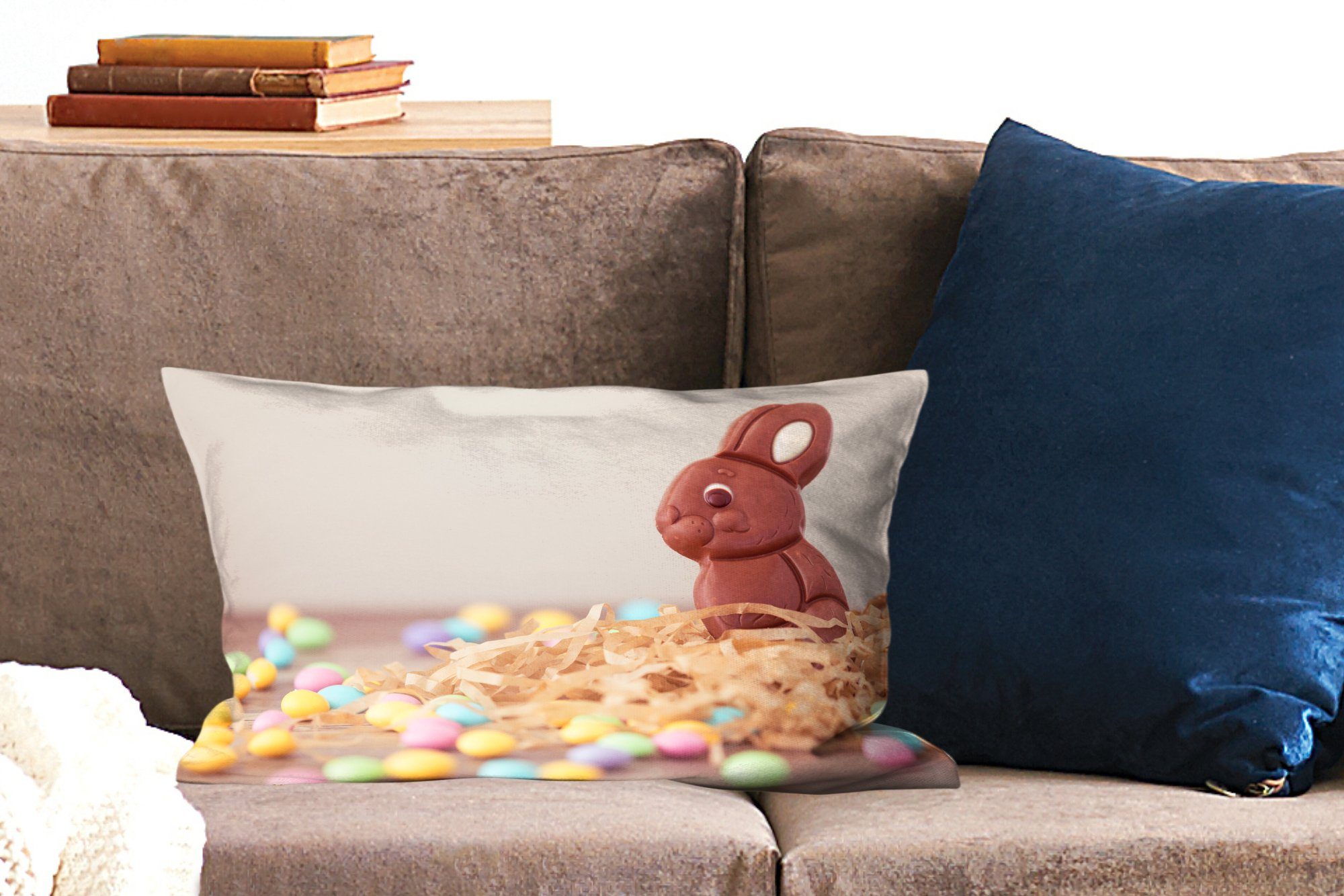 kleinen Ostern, Schokoladenhase mit Füllung, Eiern Schlafzimmer Dekokissen Zierkissen, mit Wohzimmer Ein Dekoration, MuchoWow zu Dekokissen