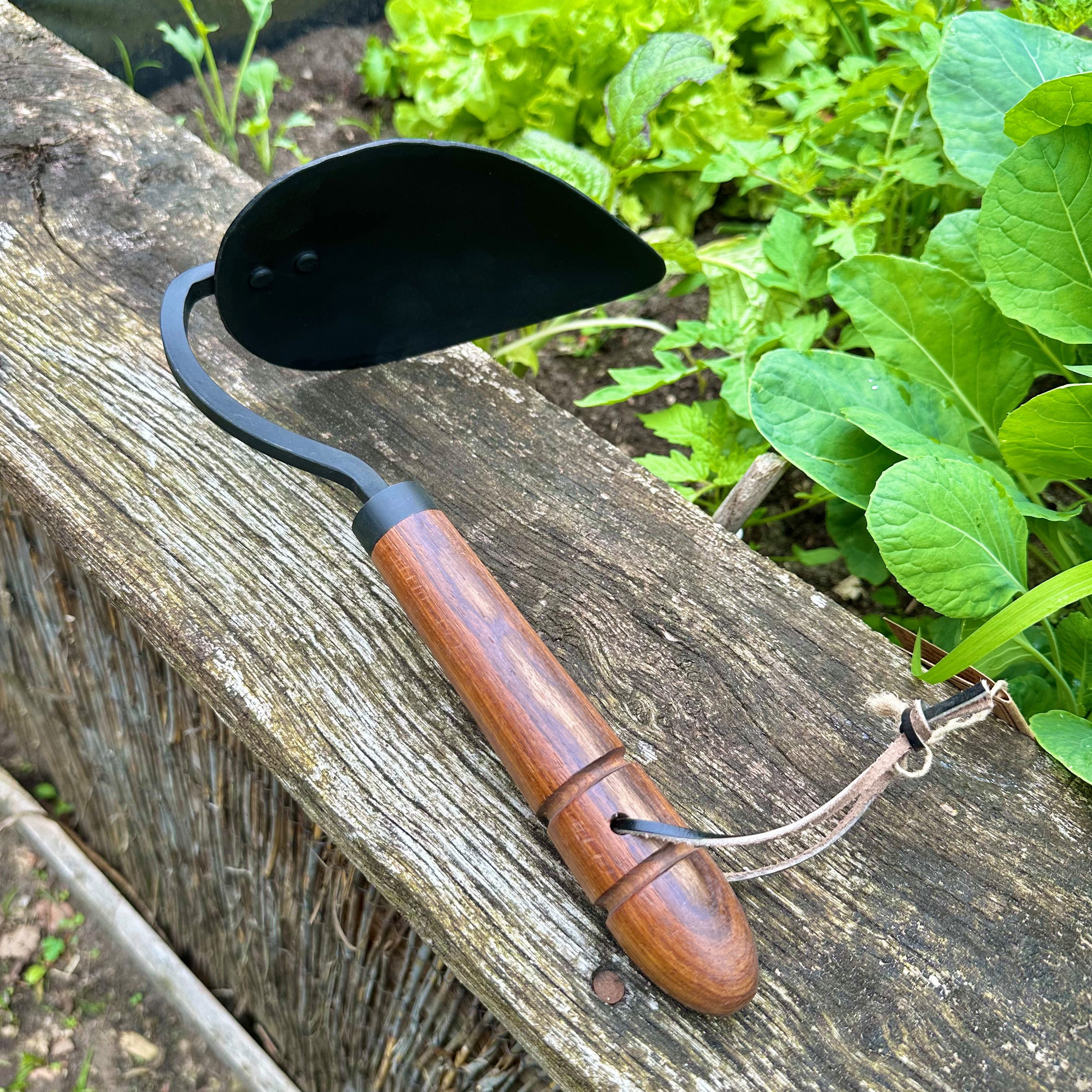 Antikas Gartenpflege-Set Handhacke aus Gusseisen, Holz, Dekoration, Gartenarbeit