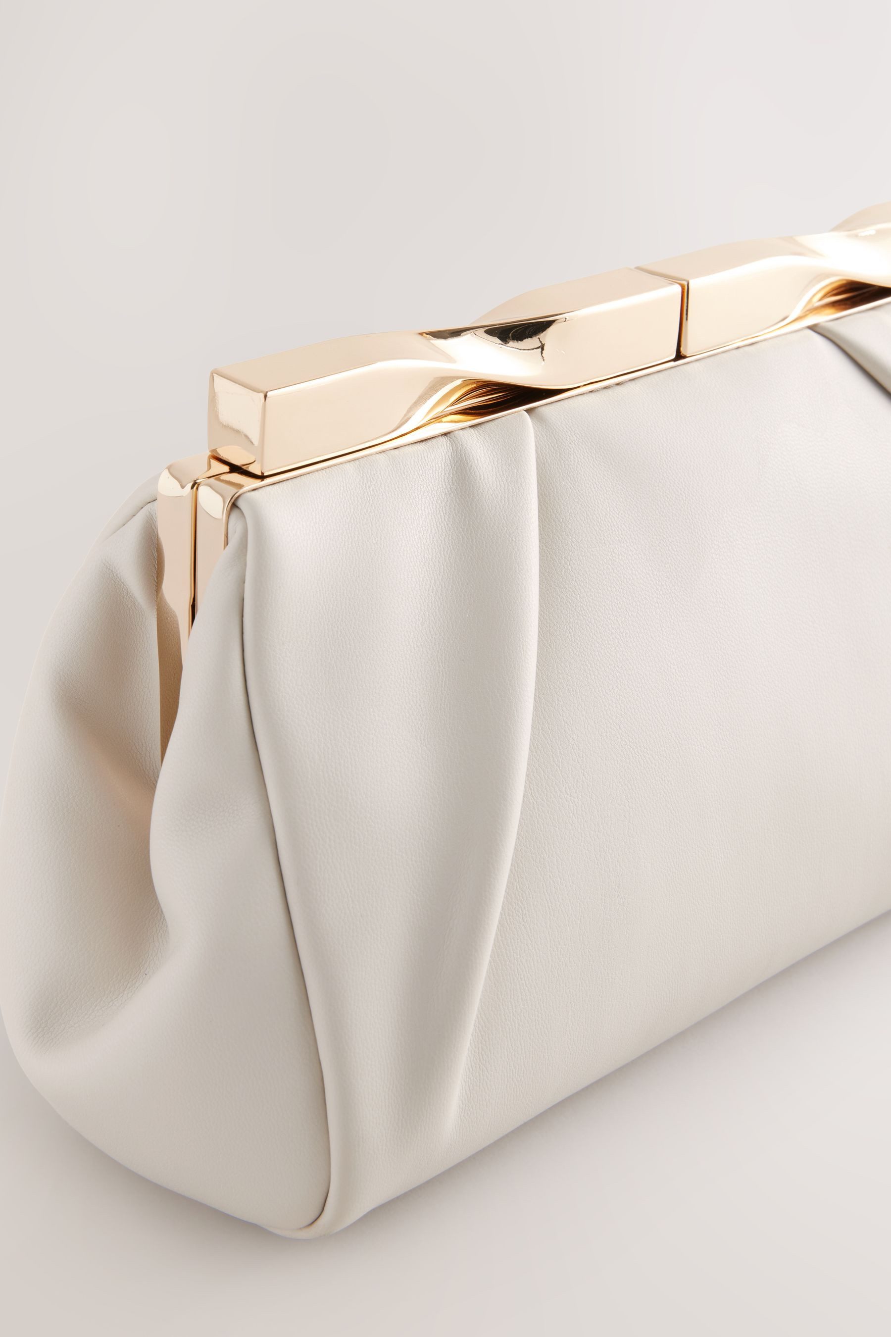 Next Clutch Underwire Clutch (1-piece)