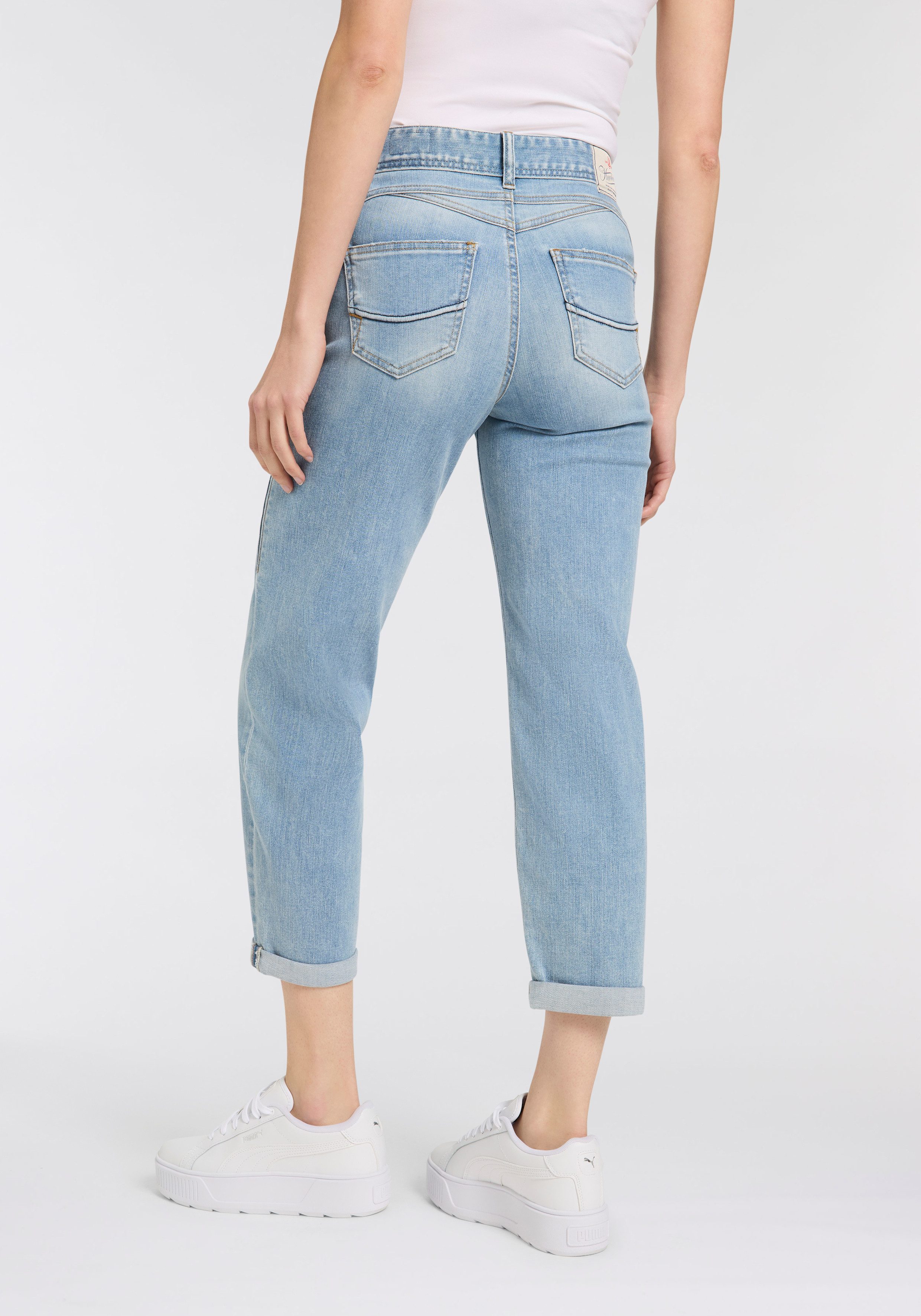Herrlicher Tapered-fit-Jeans Gila HI Tap Denim mit seitlichem Keileinsatz