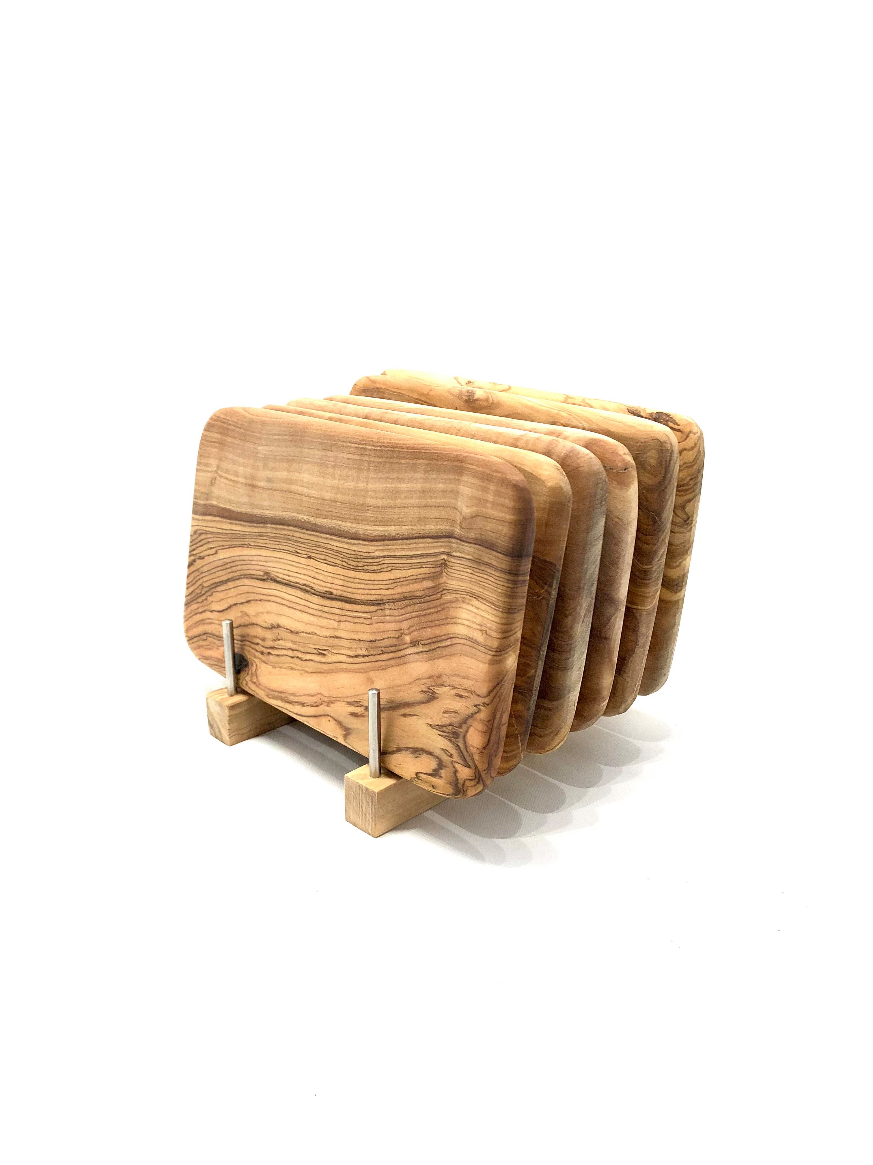 Olivenholz-erleben Frühstücksbrett Halter für bis zu 6 Frühstücksbrettchen Olivenholz, Olivenholz und Edelstahl, (1-St), Platzsparende Aufbewahrung für bis zu 6 Brettchen an einem Ort