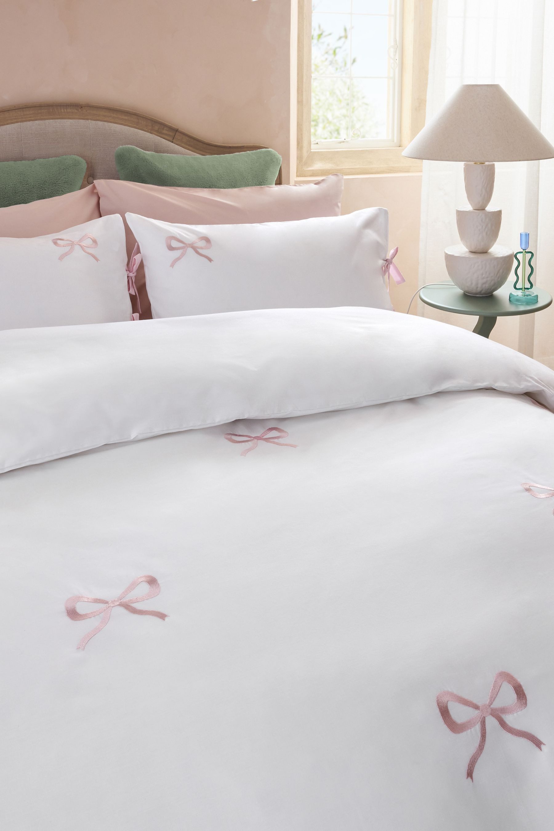 Next Bett-Set Bettgarnitur mit Schleifen-Stickerei, Bezug: Baumwolle, Polyester (recycelt)