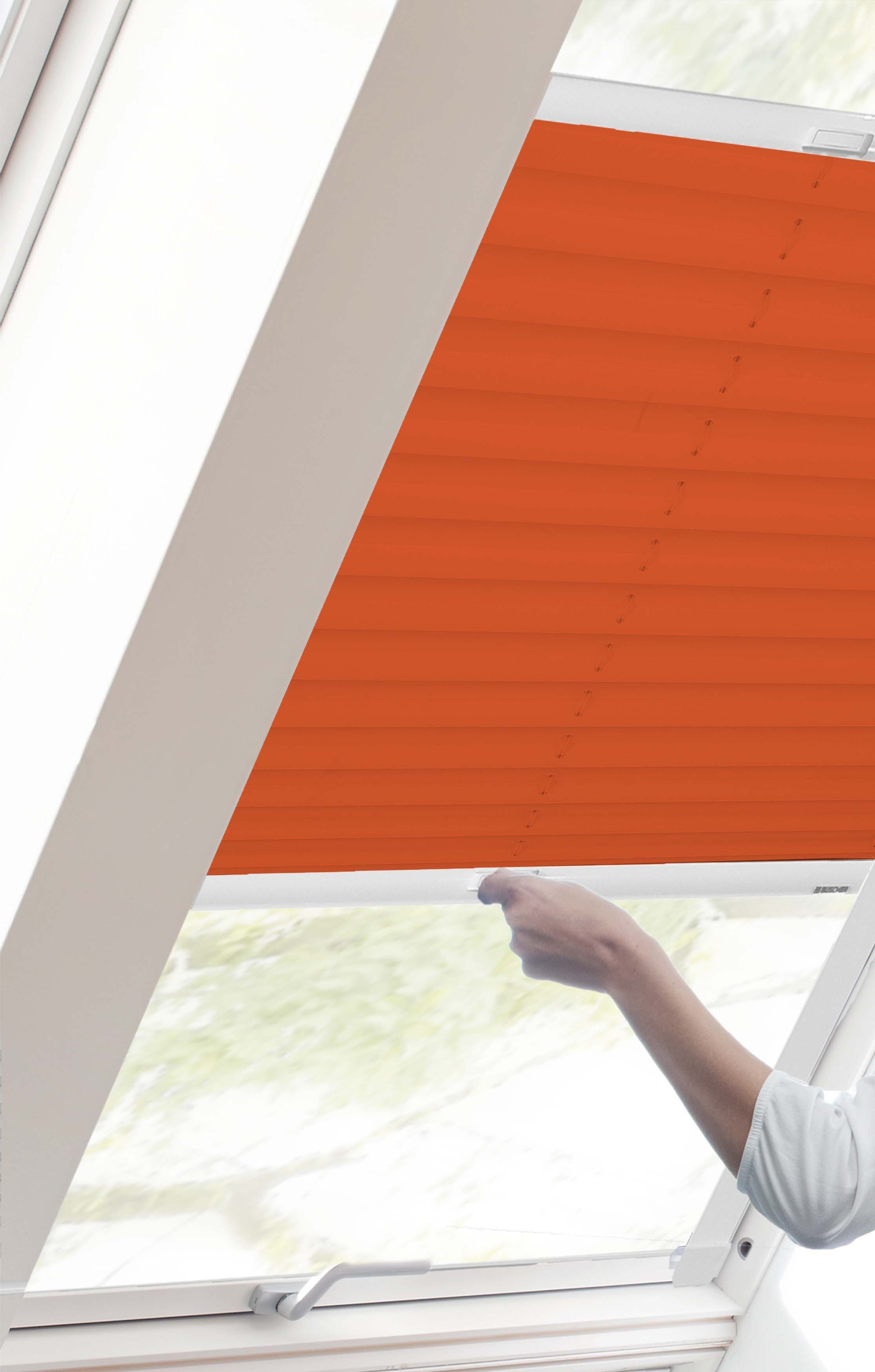 Dachfensterplissee StartUp Style Crepe, sunlines, verspannt, verschraubt, mit orange Führungsschienen Lichtschutz