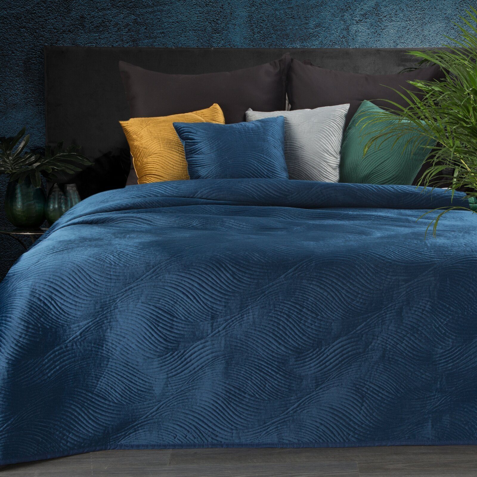 Eurofirany Tagesdecke RIA, Elegante Tagesdecke Velvet günstig online kaufen