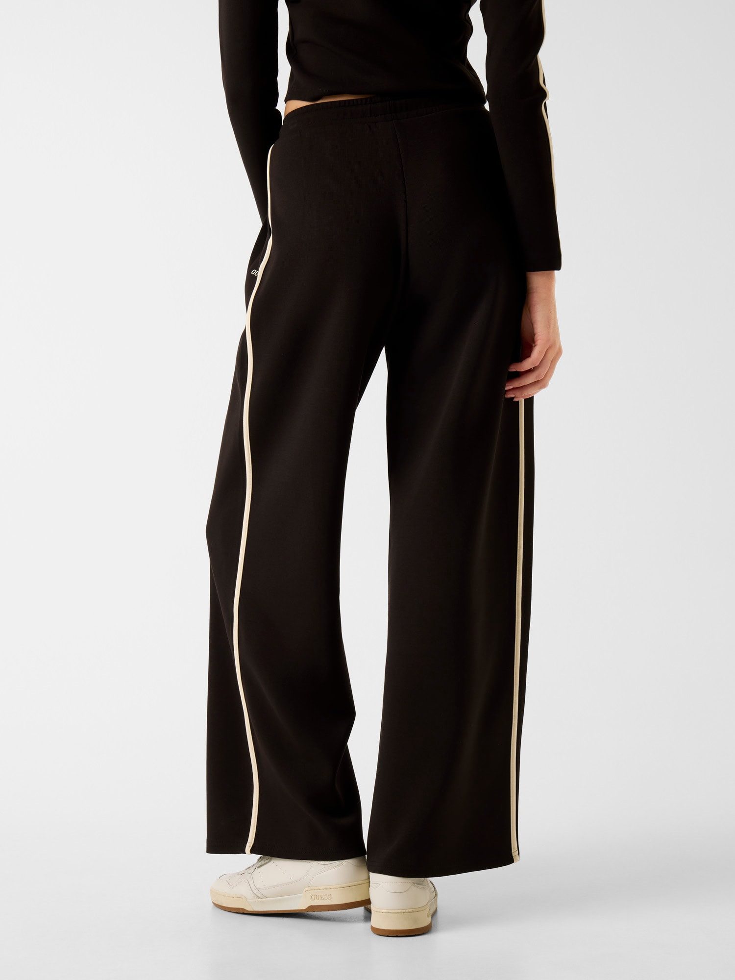 Guess Jogg Pants Wide leg pant - Guess Jogpant günstig online kaufen