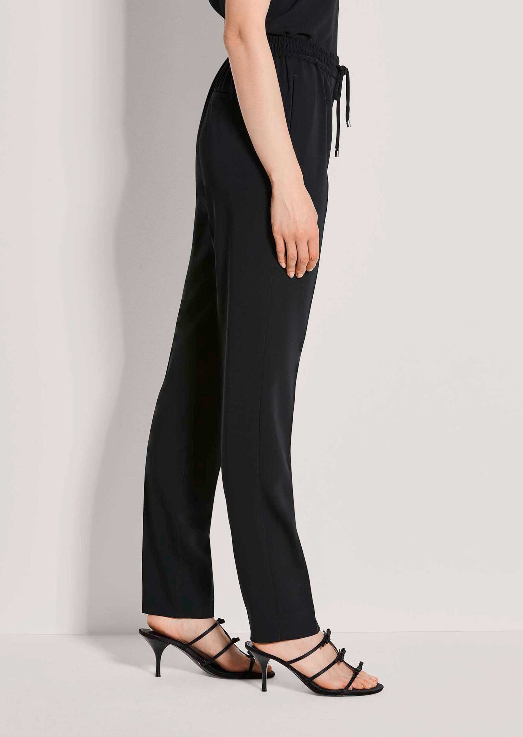 MADELEINE Jogger Pants Kurzgröße: Schlupfhose mit Bindeband Jerseyhose mit Schlupfbund, Taschen, Bügelfalten und Knöchellänge