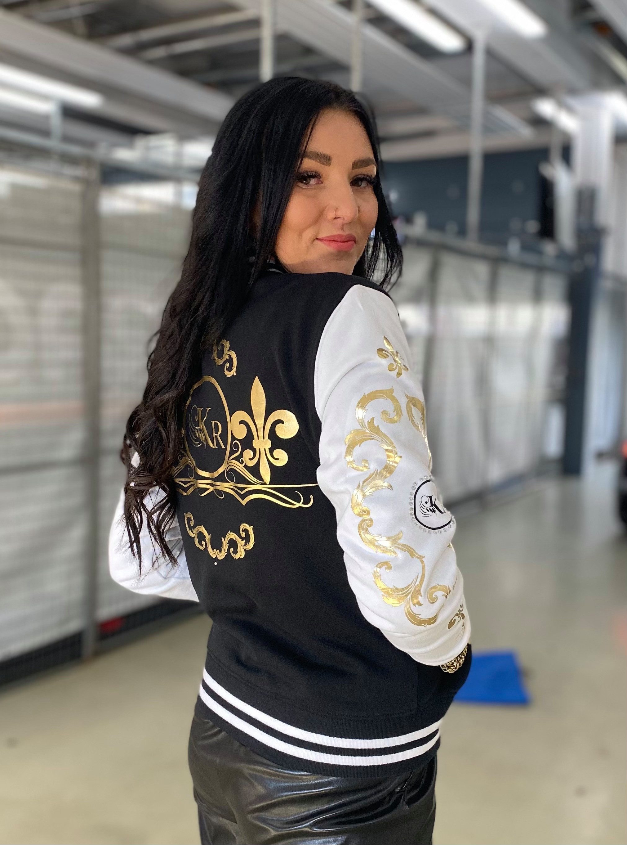 KR-Industries Collegejacke KR Jacket Gold Designerjacke mit goldenen Applikationen & Glitzersteinen