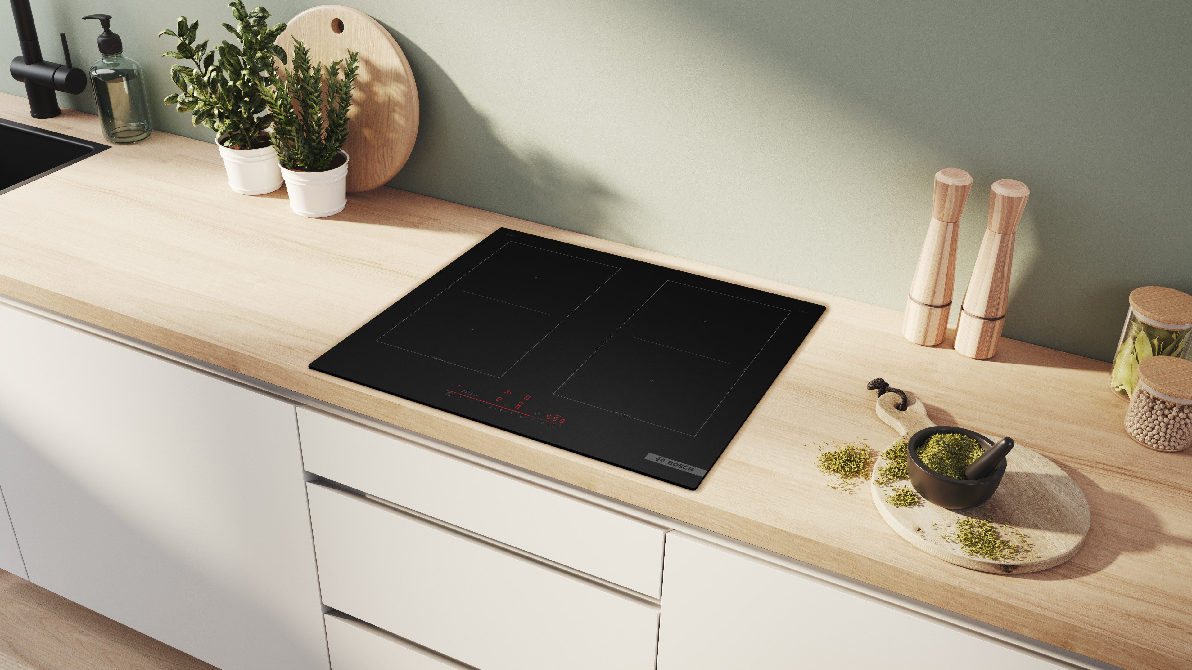 BOSCH Induktions-Kochfeld Serie 6 PVQ61CHB1E, Moderne matte Optik: 5x weniger sichtbare Kratzer – Bild 3 von 5