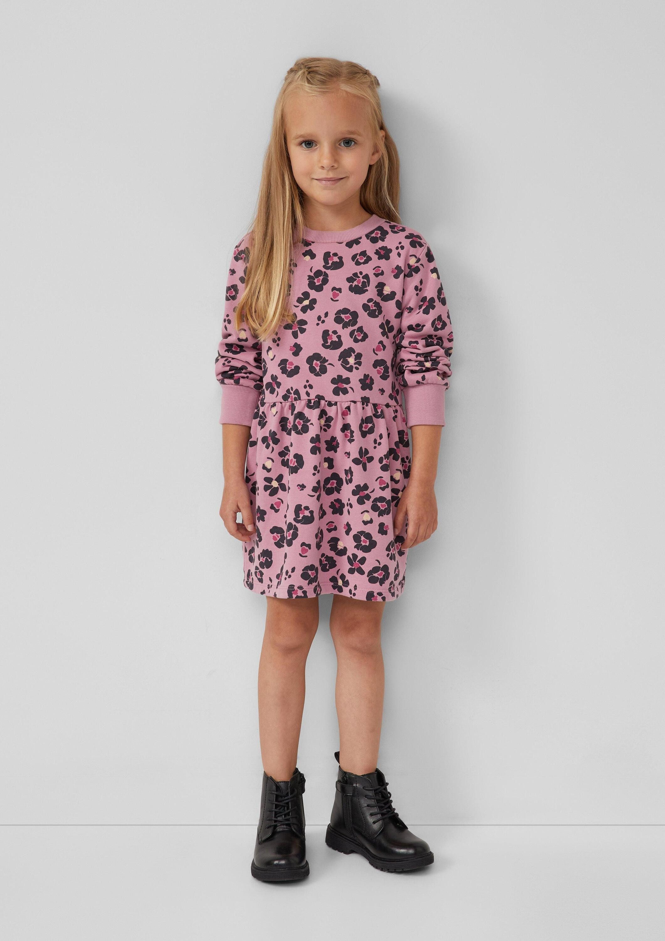 s.Oliver Minikleid Kleid Kurzes Sweatkleid aus Baumwollmix mit All-over-Print – Bild 3 von 4