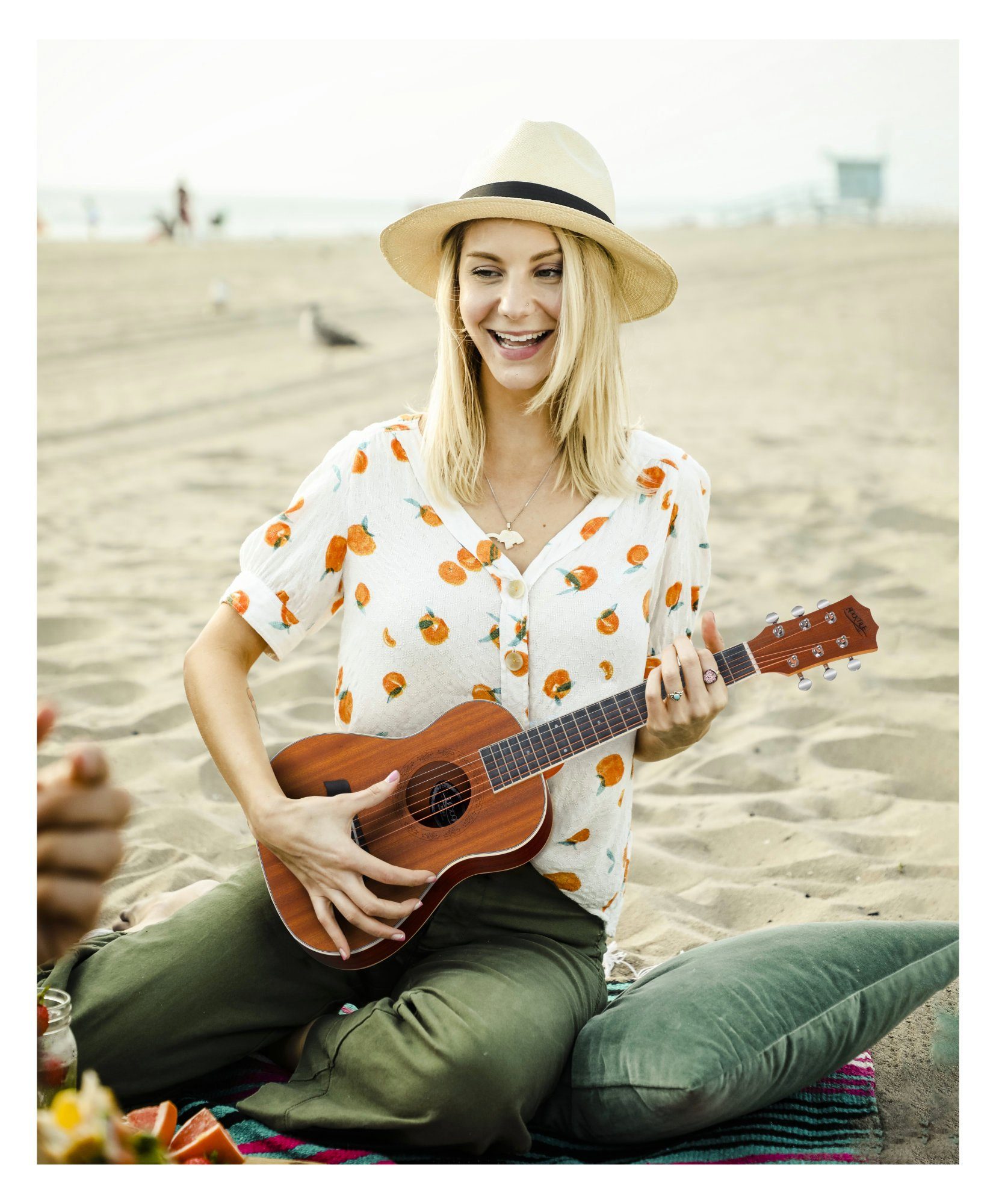 Rocktile Gitalele G-10 Guitarlele, Westerngitarre im Reiseformat
