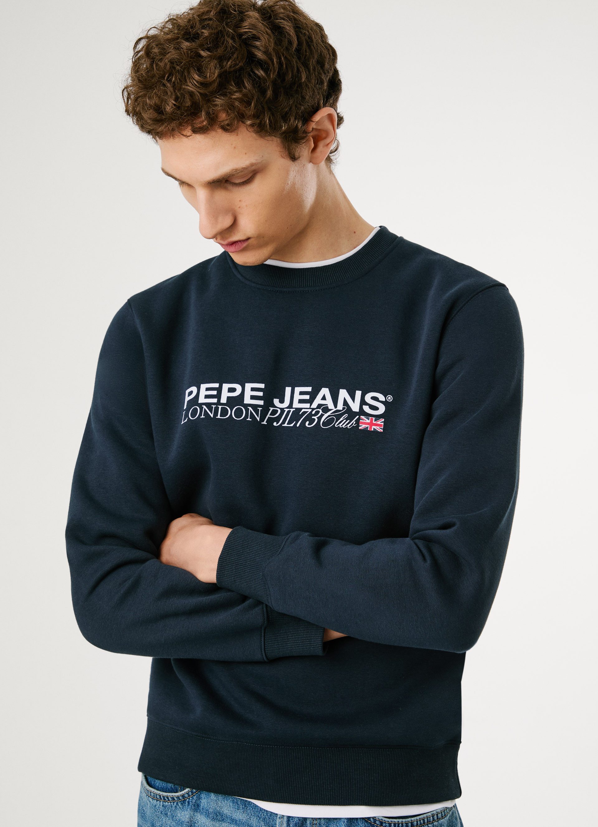 Pepe Jeans Sweatshirt MATTHEW CREW mit Label-Print auf der Brust