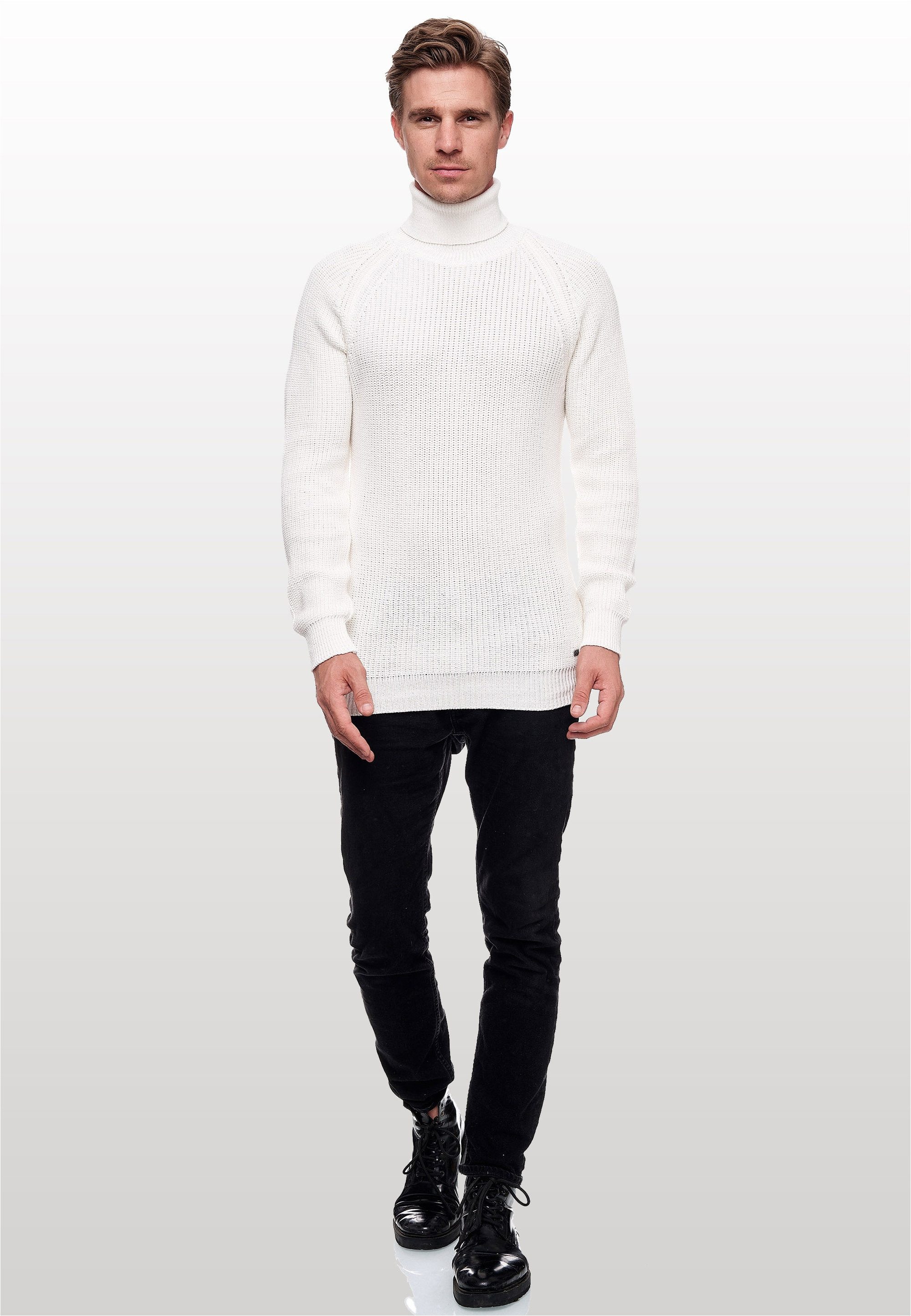 Rusty Neal Rollkragenpullover mit kuscheligem Rollkragen