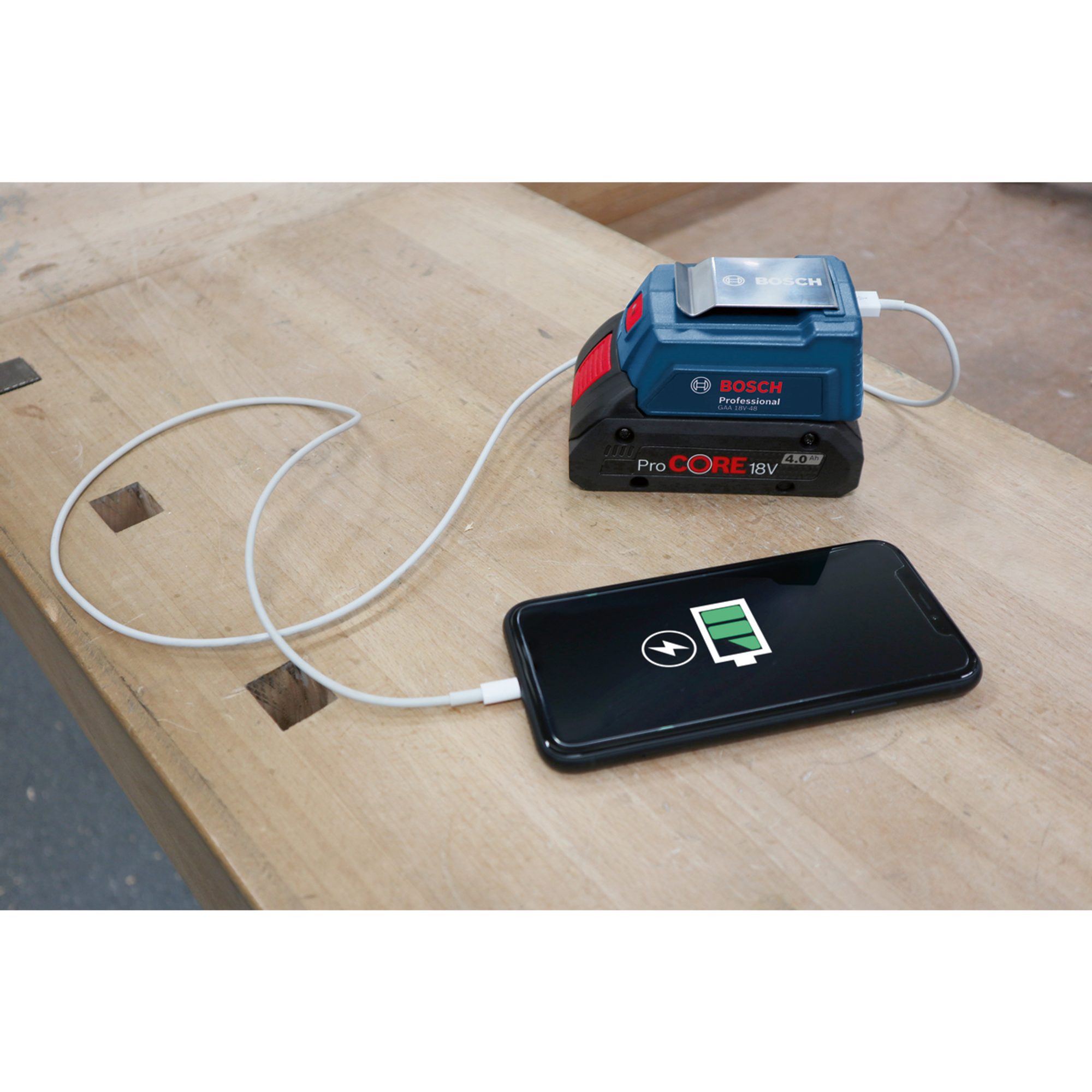 BOSCH Bosch Professional USB-Ladeadapter GAA 18V-48 Professional, Adapter Werkzeug-Akku-Ladetechnik