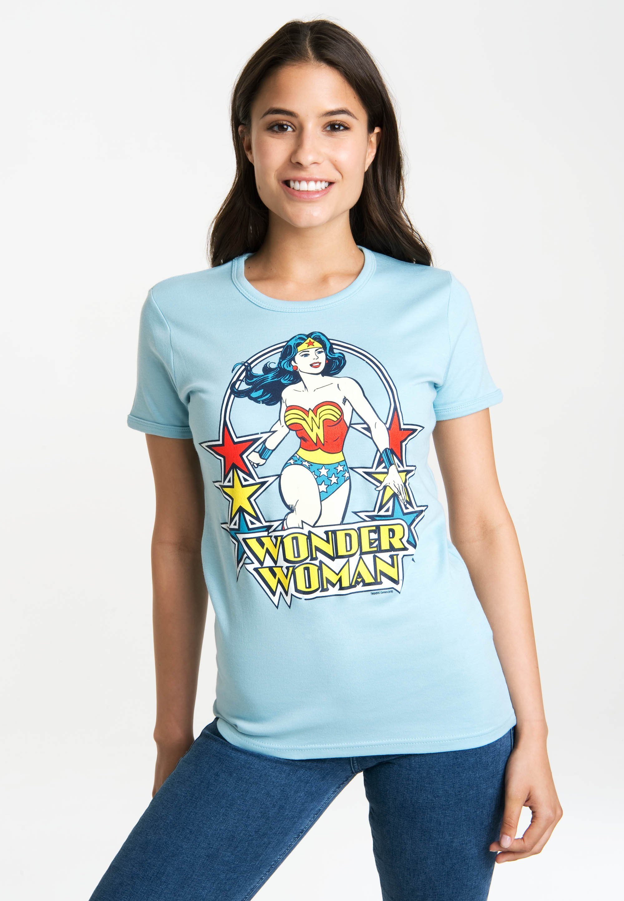 LOGOSHIRT T-Shirt Wonder Woman – lizenziertem hellblau mit Stars Originaldesign