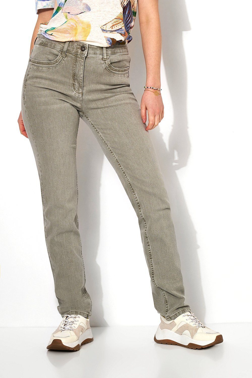 TONI 5-Pocket-Jeans be loved mit raffinierten Taschennähten khaki - 642