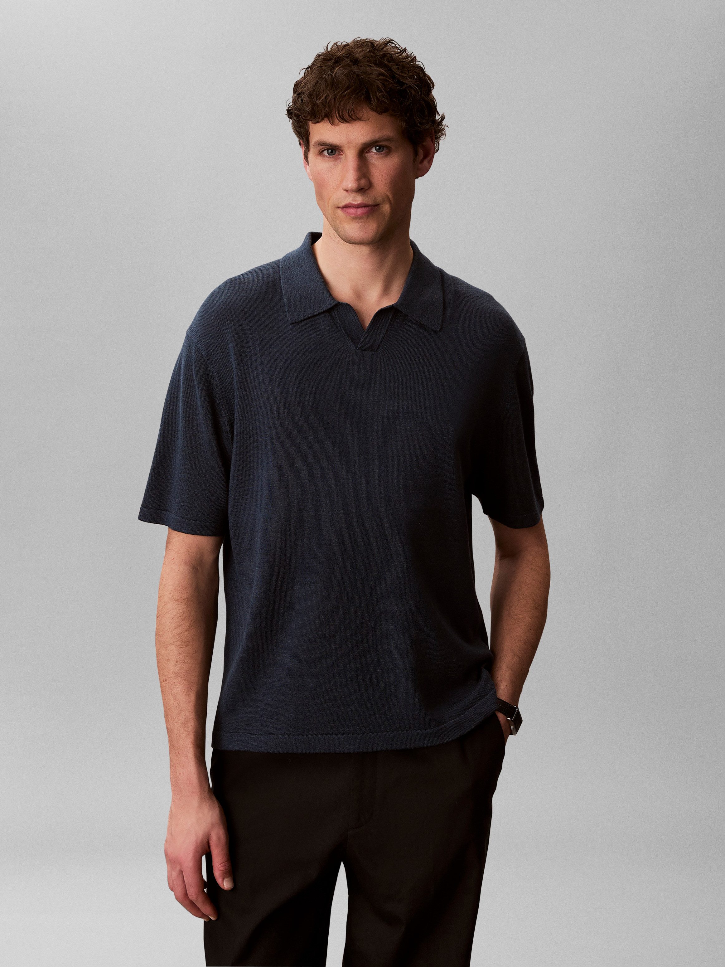 Calvin Klein Kurzarmpullover Feinstrick aus Leinenmix, Regular Fit, Polokragen