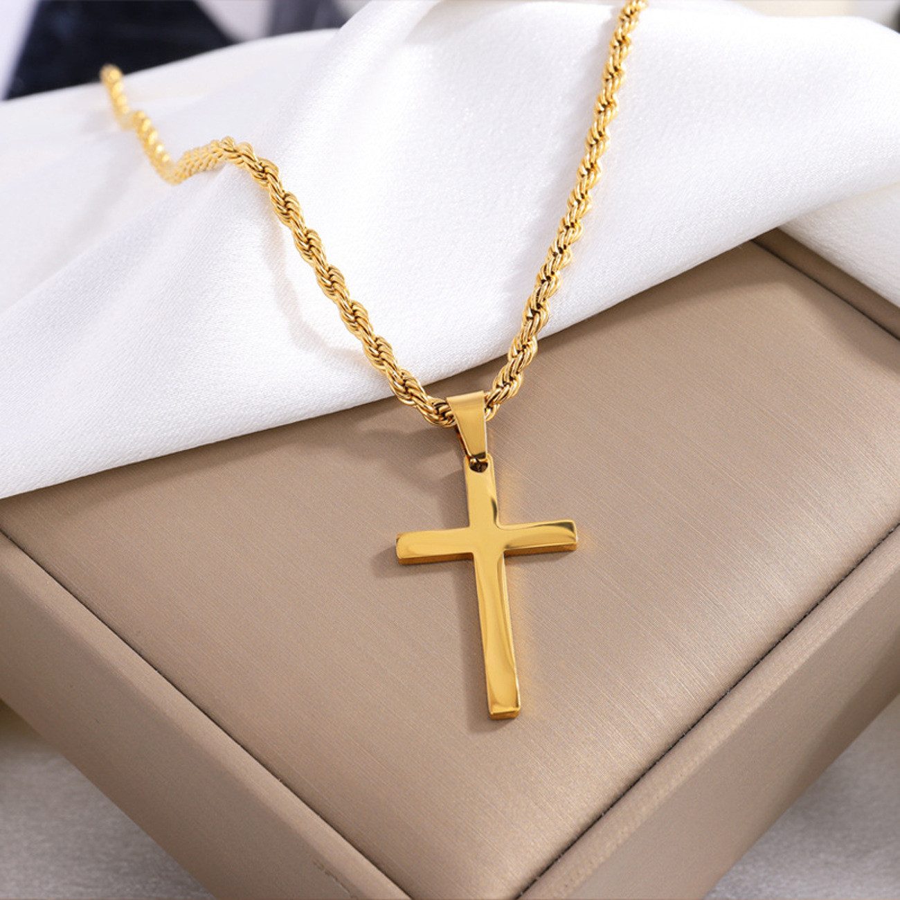 KARMA Kette mit Anhänger Halskette mit Kreuz Silber oder Gold Herren Edelst günstig online kaufen