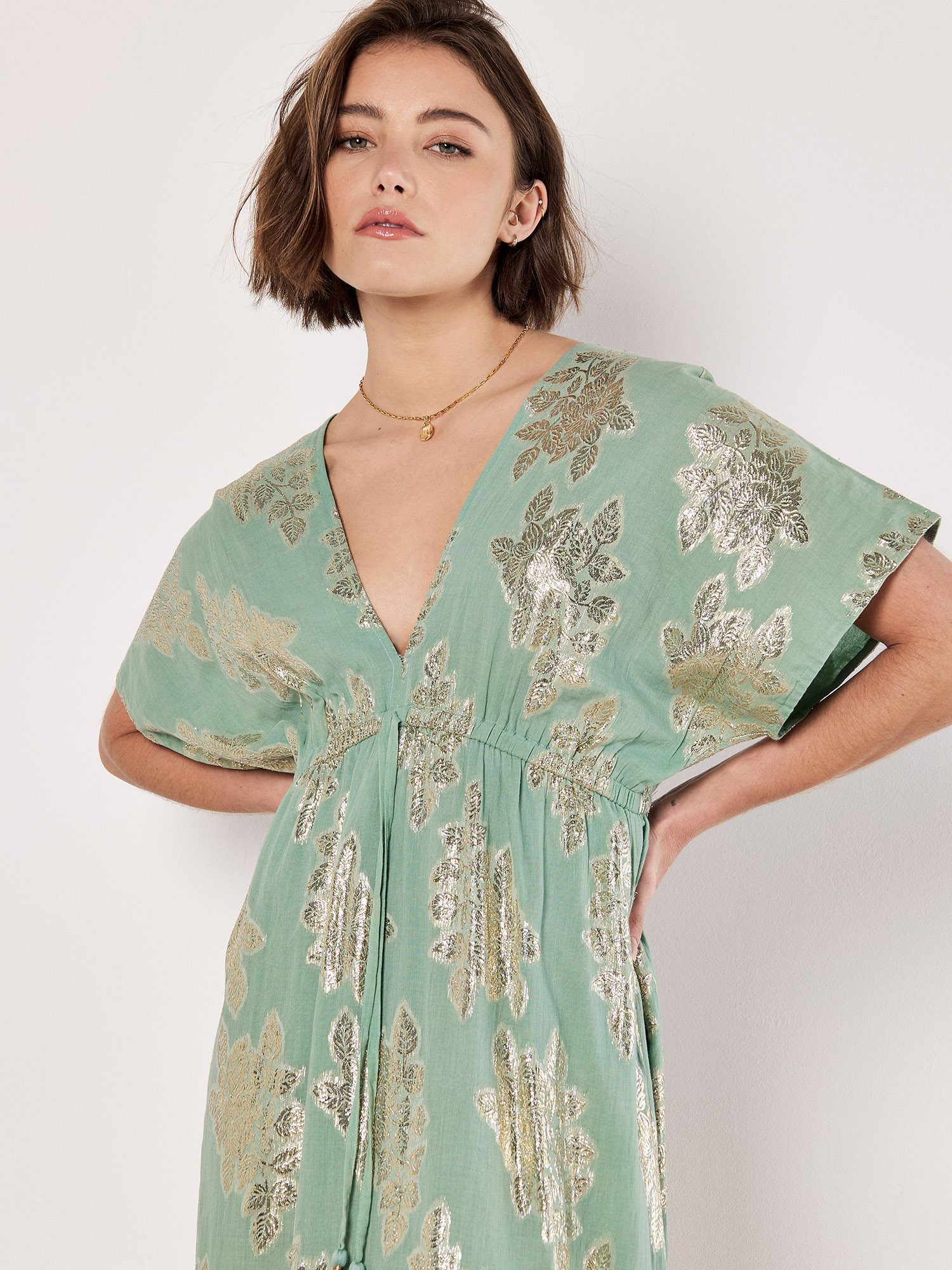 Apricot Maxikleid Geblümtes Maxikleid, mit Fledermausärmeln günstig online kaufen