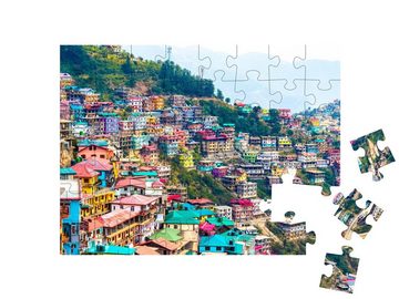 puzzleYOU Puzzle Buntes Dorf: Shimla in Himachal Pradesh, Indien, 48 Puzzleteile, puzzleYOU-Kollektionen Amerika