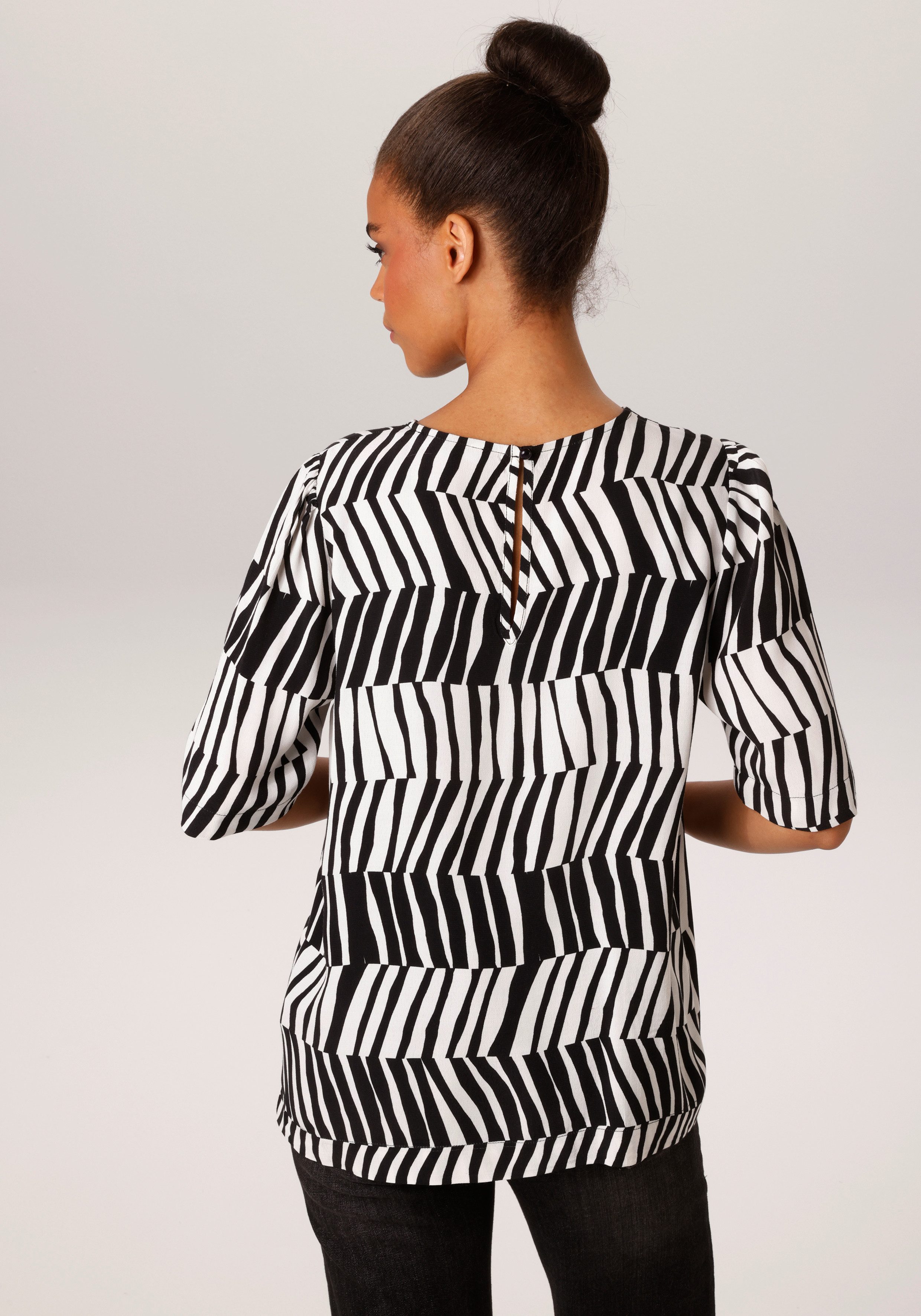 Aniston CASUAL Schlupfbluse mit extravagantem Streifenmuster - NEUE KOLLEKTION