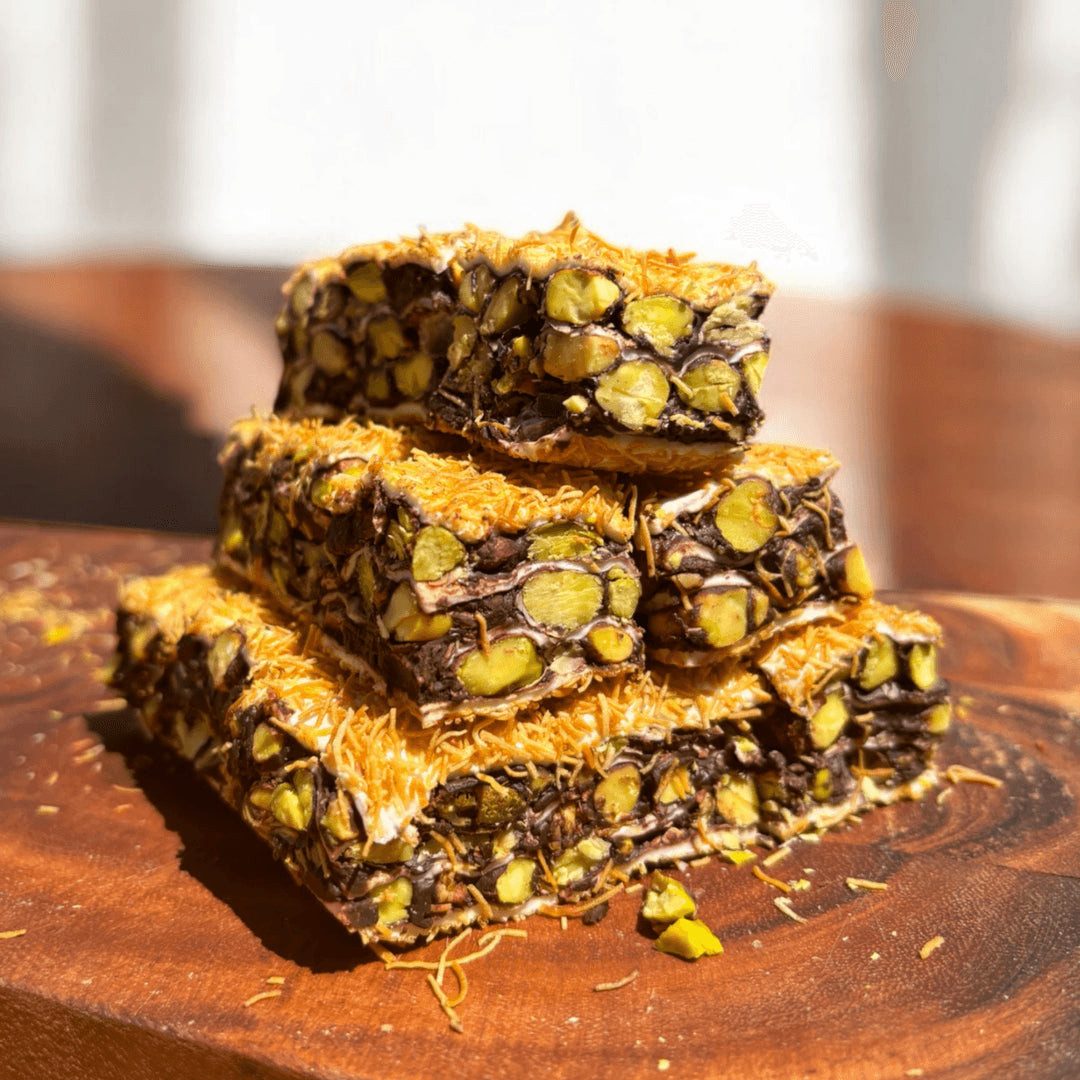 Öz Natur Süßigkeit, Turkish Delight Baklava Lokum mit Pistazien, Kadayif 300g