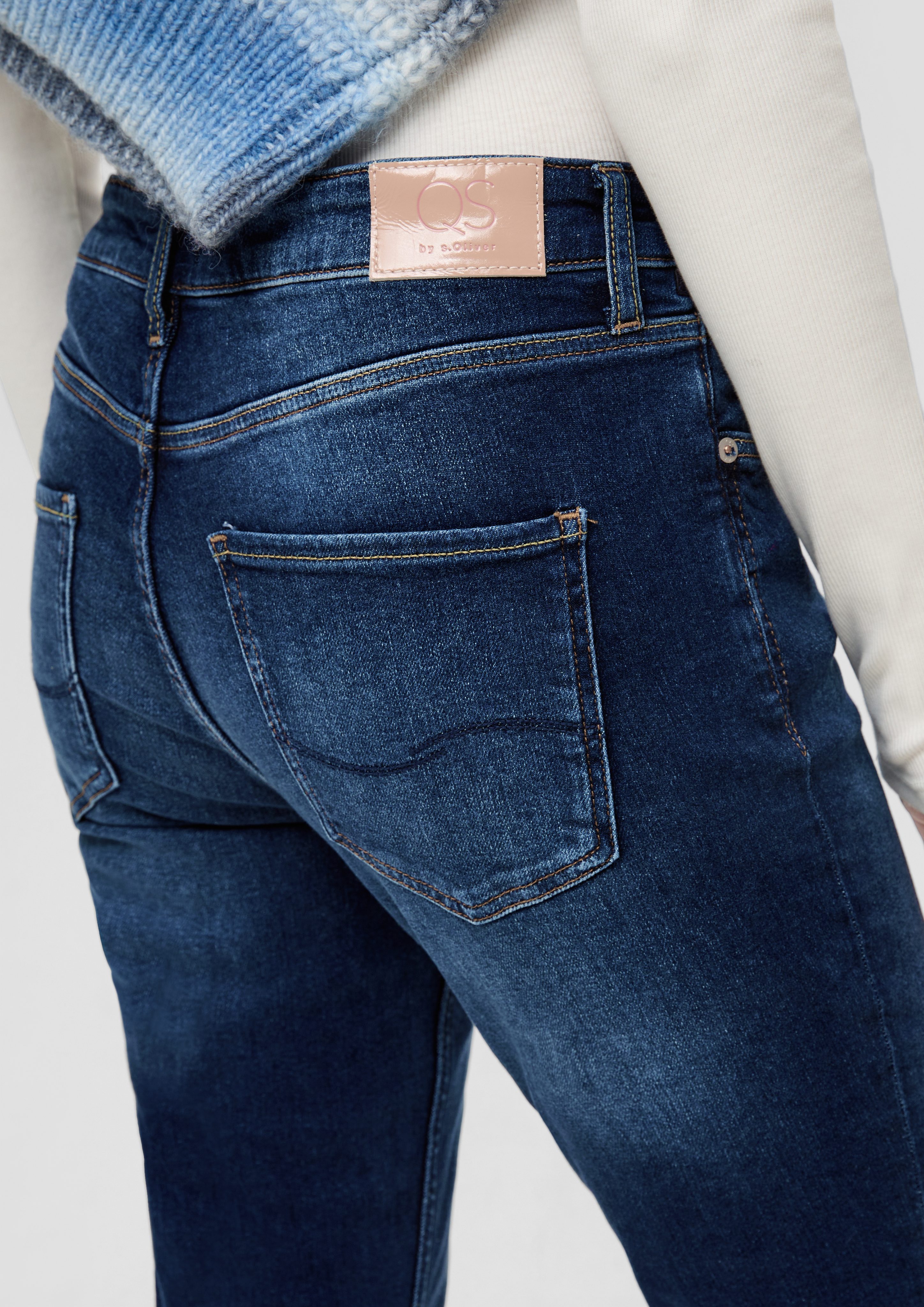 Fit Catie Jeans Mid Slim QS / Slim / Rise / Waschung, Label-Patch, Leg Stoffhose Kontrastnähte