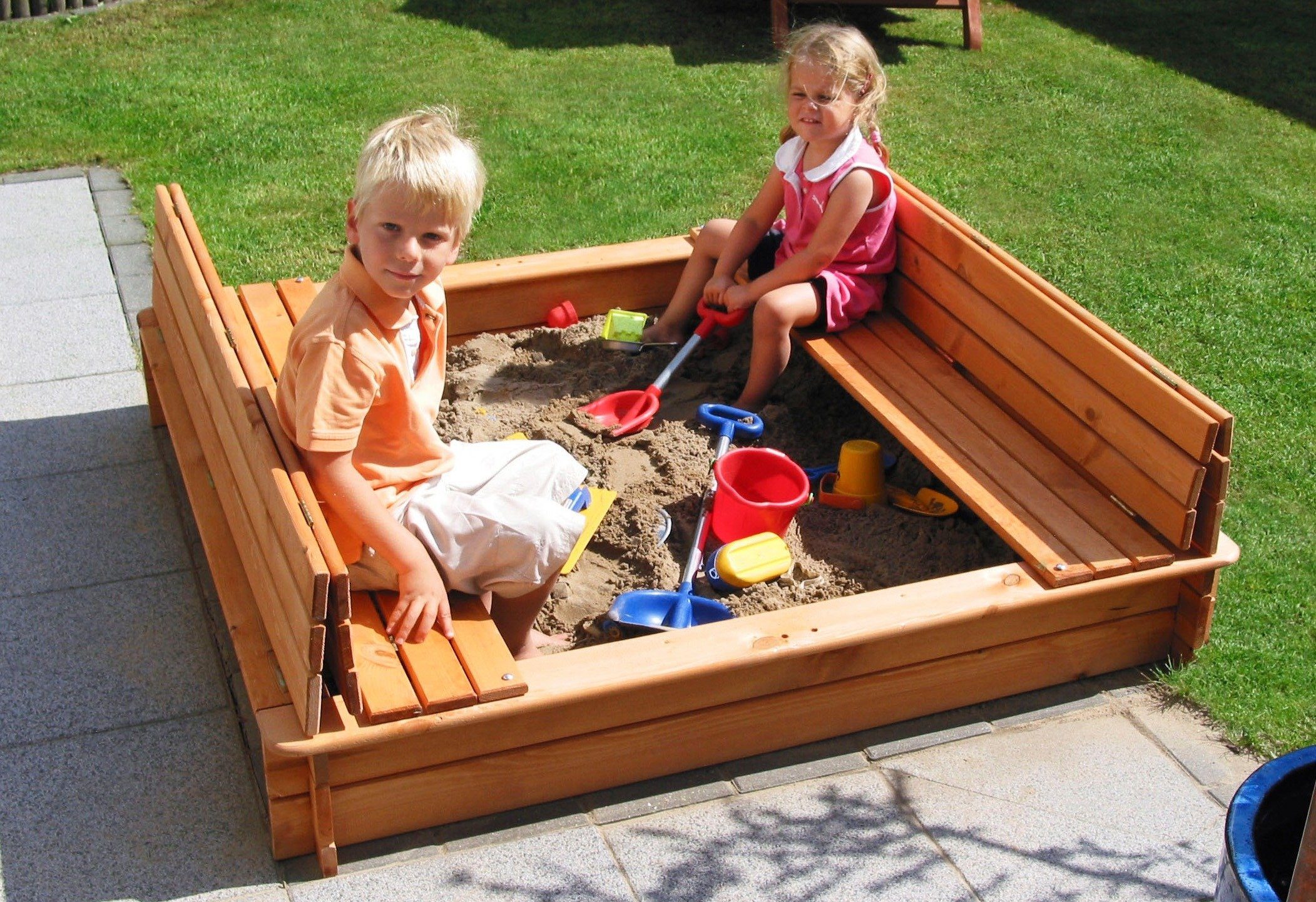 PROMADINO Sandkasten »Donald«, 140x140 cm, mit klappbarer Abdeckung online kaufen OTTO