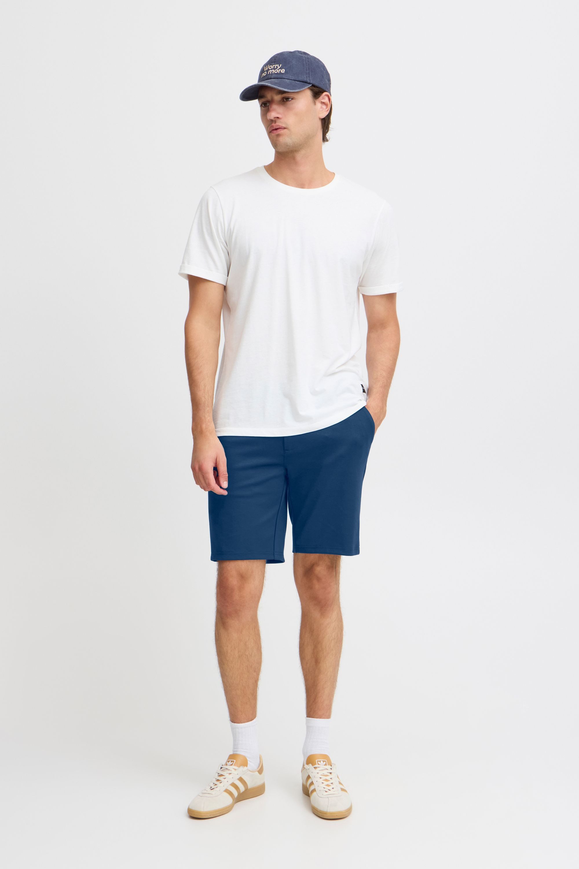 Blend Chinoshorts BHElmer performance shorts Bequeme Chino Shorts mit Gürtelschlaufen