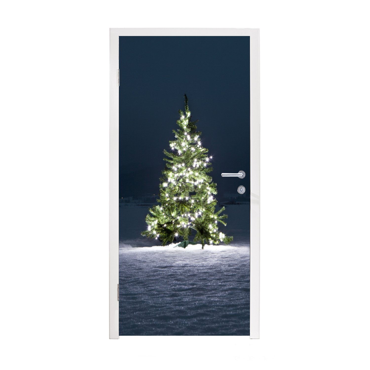 MuchoWow Türtapete Der Tannenbaum mit Lichtern in der Dunkelheit, Matt, bedruckt, (1 St), Fototapete für Tür, Türaufkleber, 75x205 cm