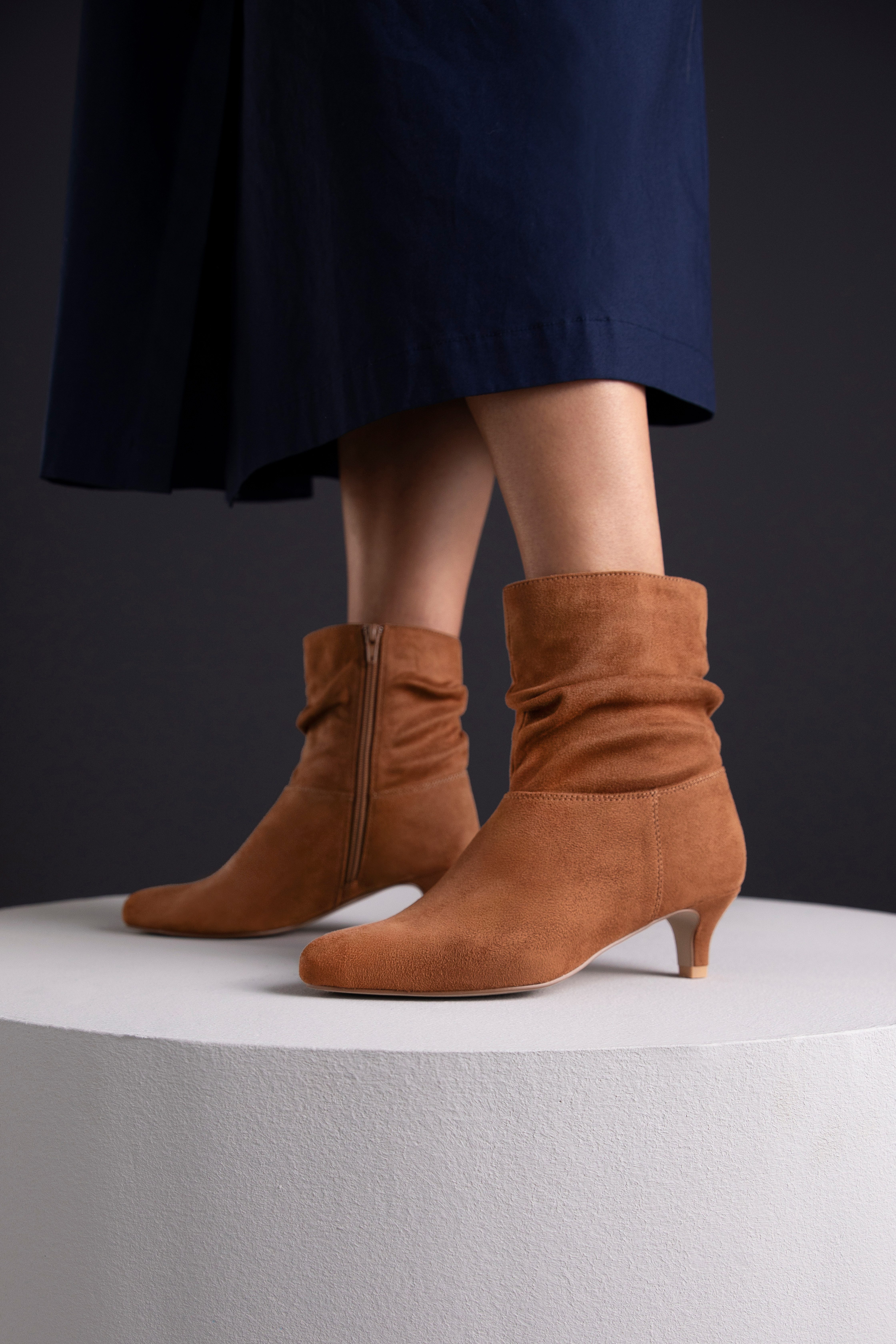 Aniston SHOES Stiefelette, Boots mit slouchy Schaft - NEUE KOLLEKTION günstig online kaufen