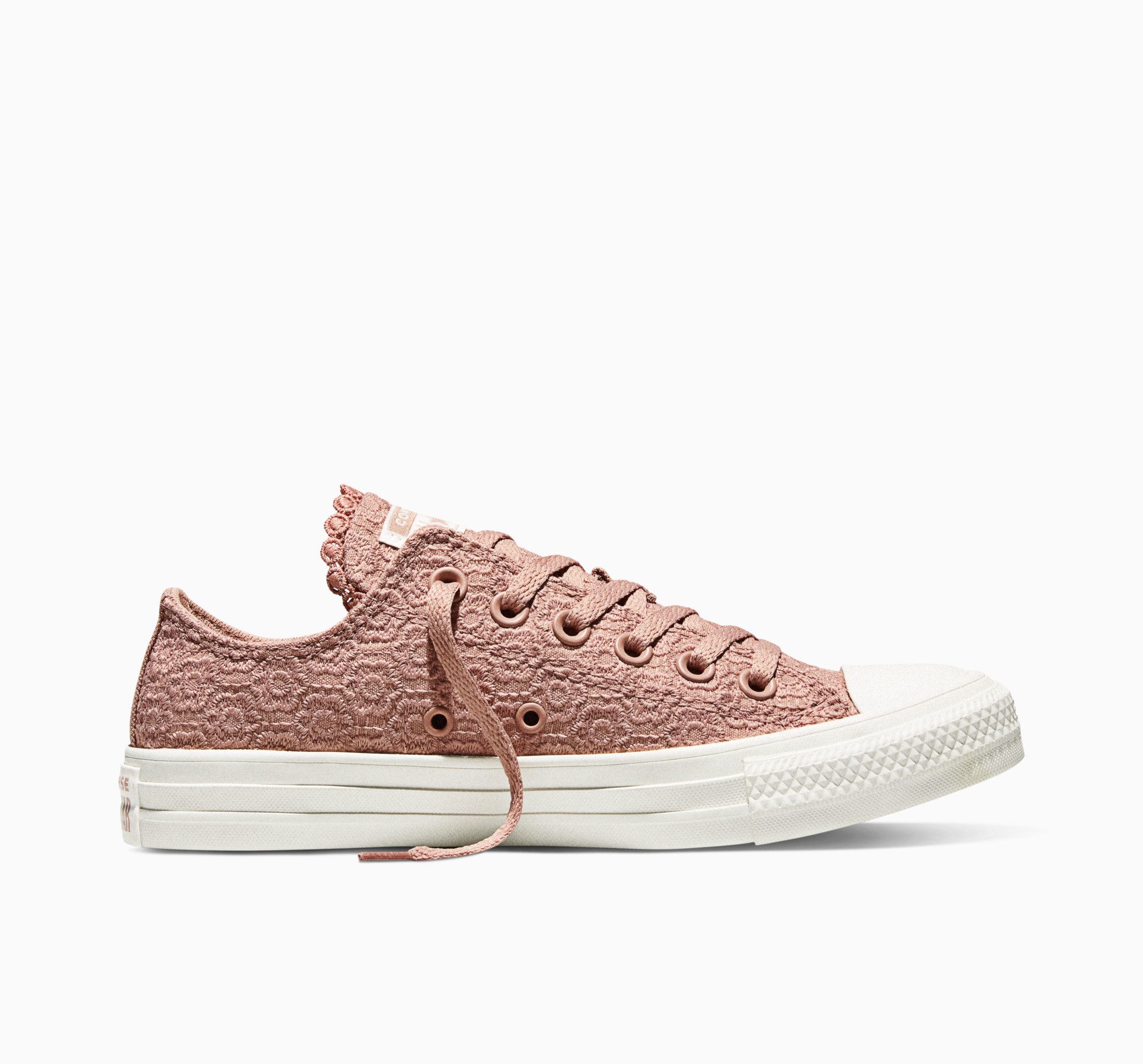 Converse CONVERSE CHUCK TAYLOR ALL STAR CROCHET FLORALS Sneaker für sportlichen Look im Alltag, leicht profiliertes Laufsohlenprofil – Bild 3 von 5