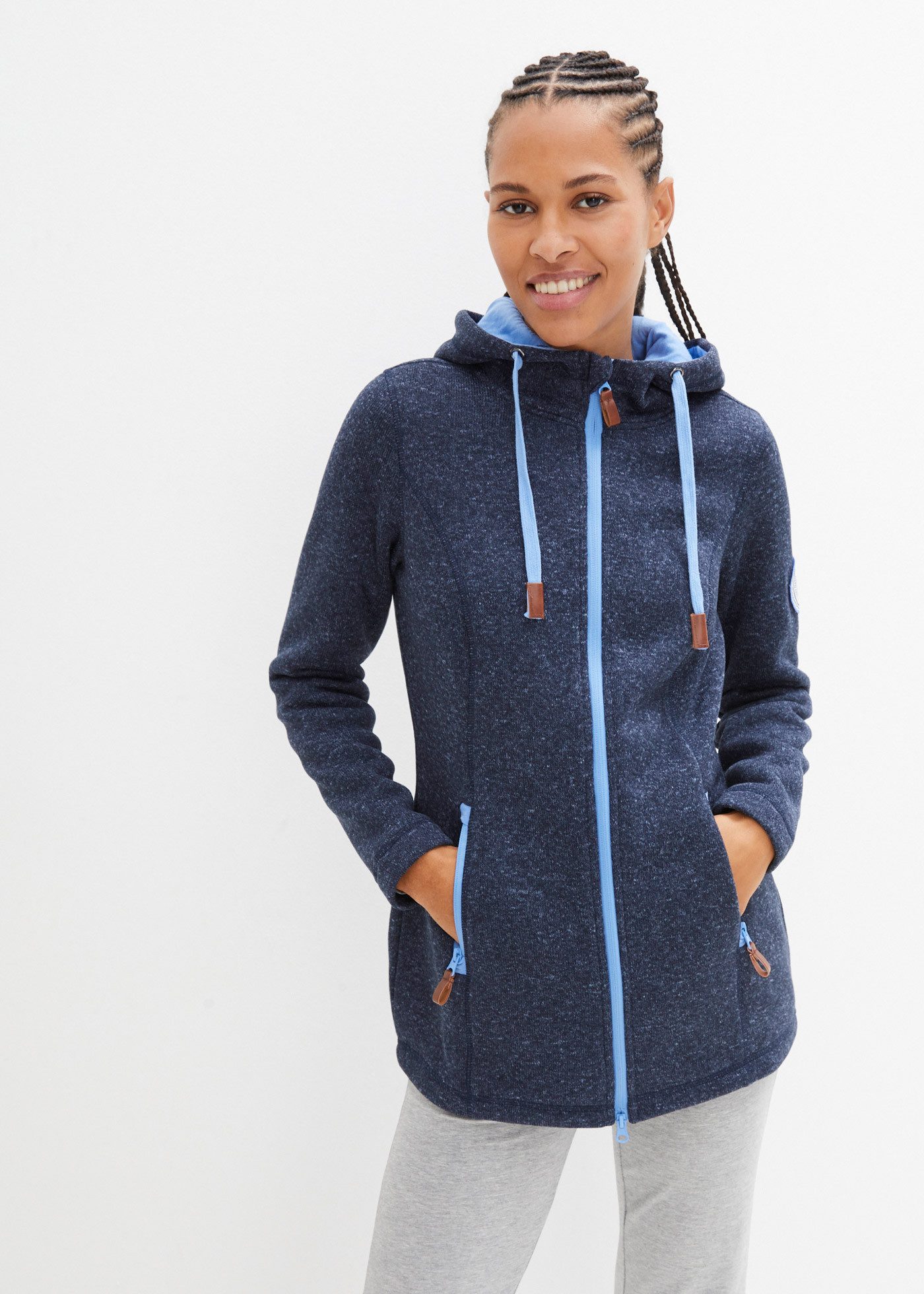 bonprix Strickfleecejacke (1-St) bequeme Passform, mit Kapuze, mit verschließbaren Taschen