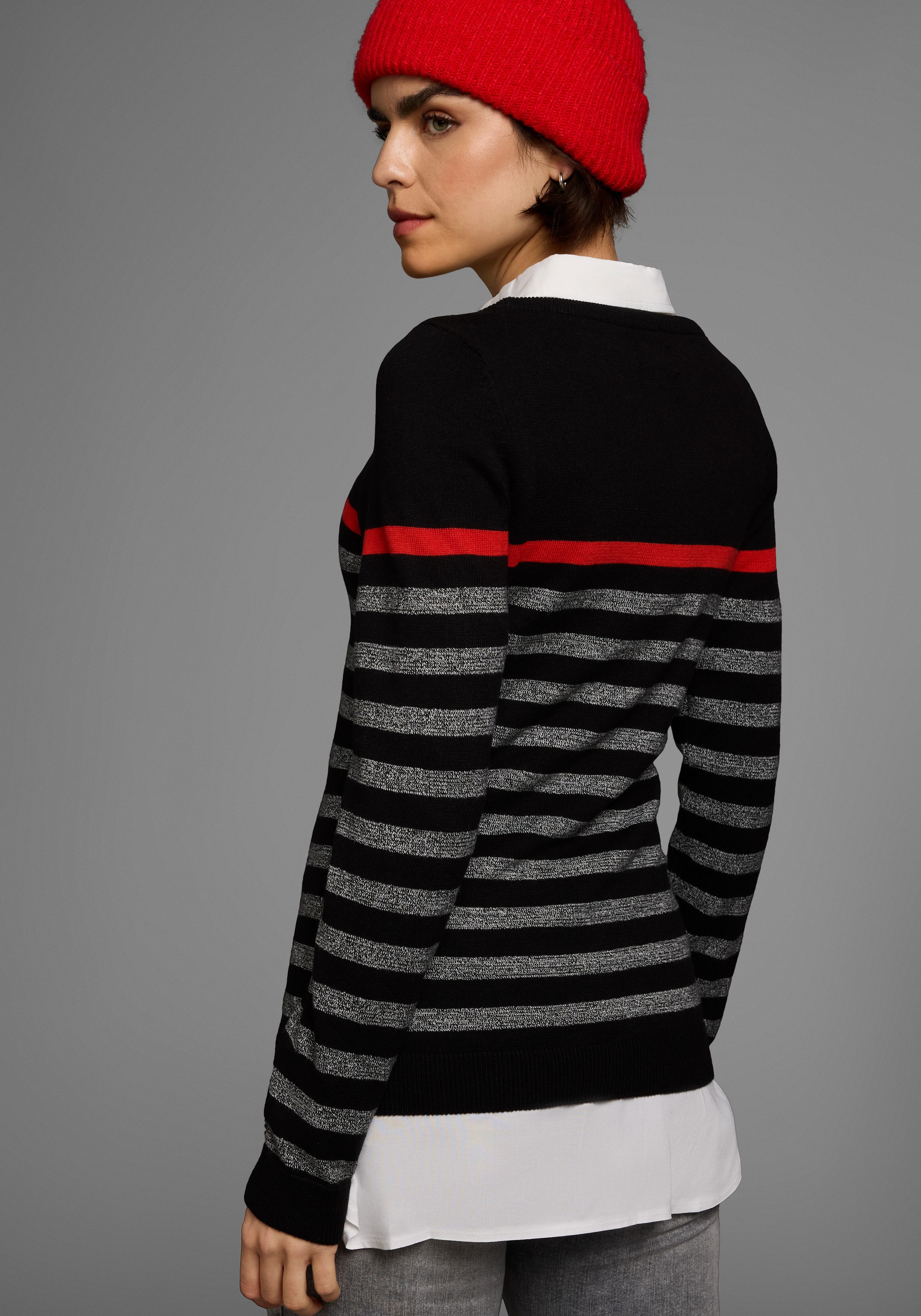 AJC Strickpullover mit modischen Kontraststreifen